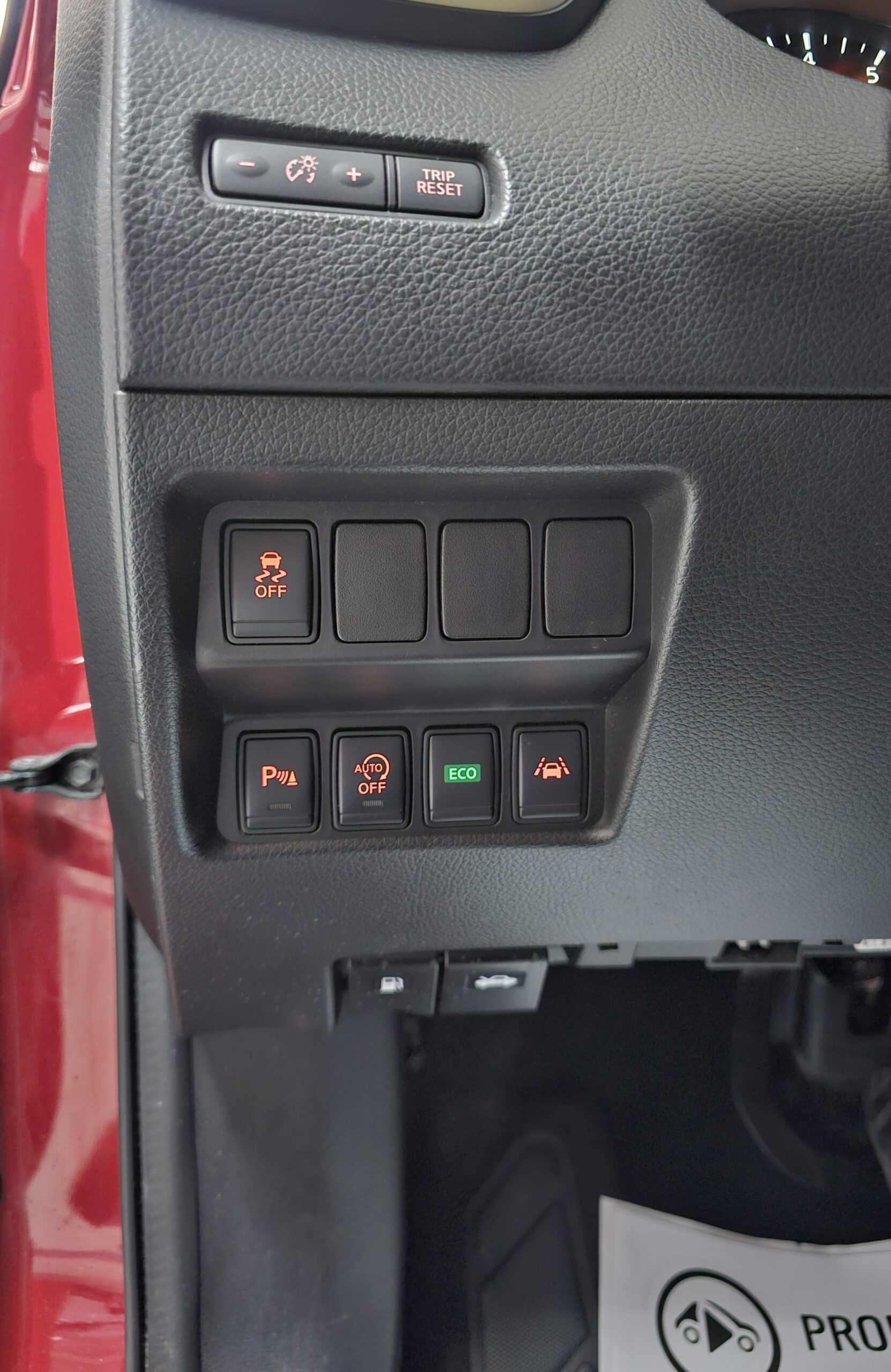 
								Nissan Qashqai TEKNA/AUTO full									