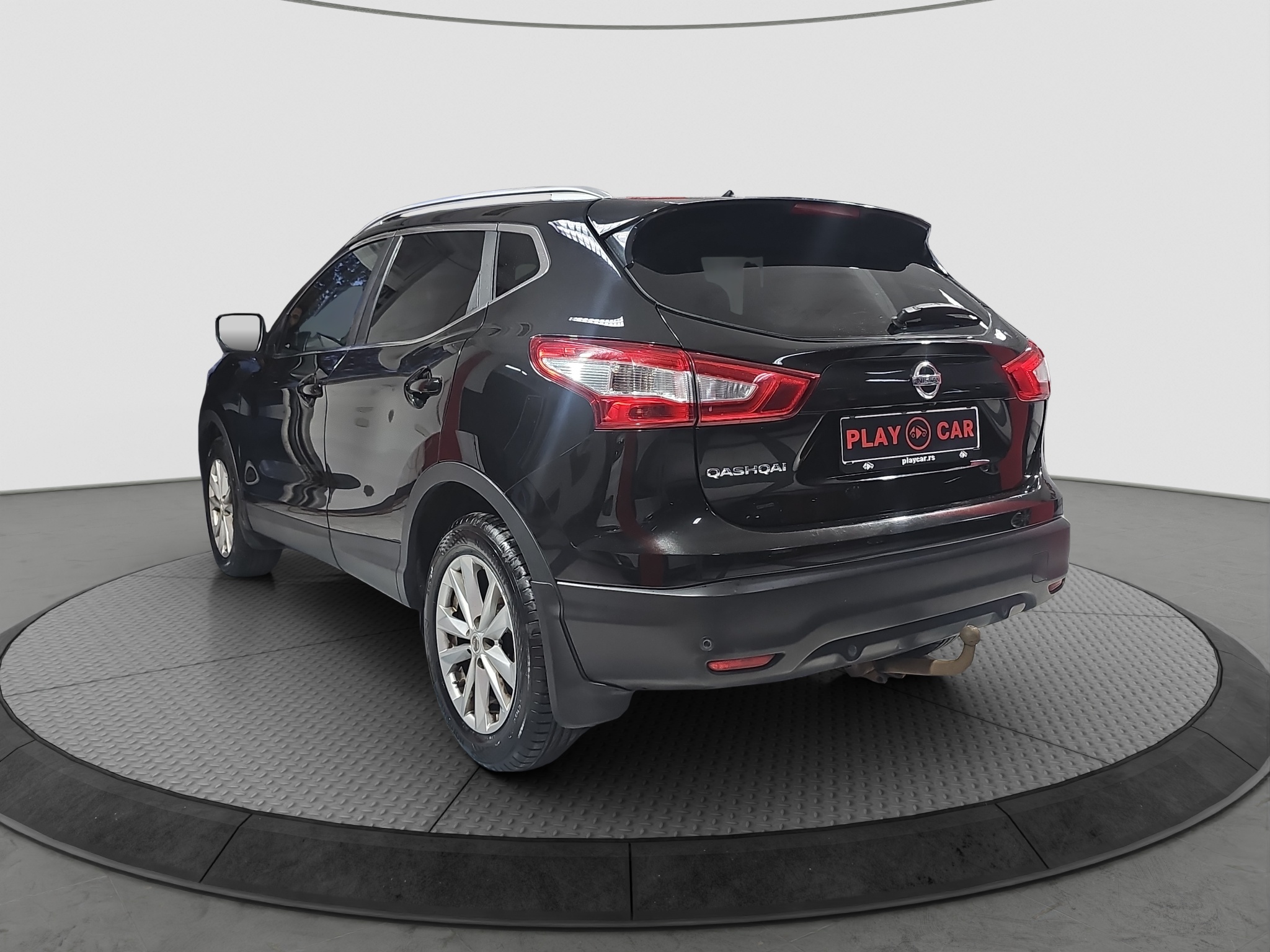 
								Nissan Qashqai TEKNA/AUTOM full									