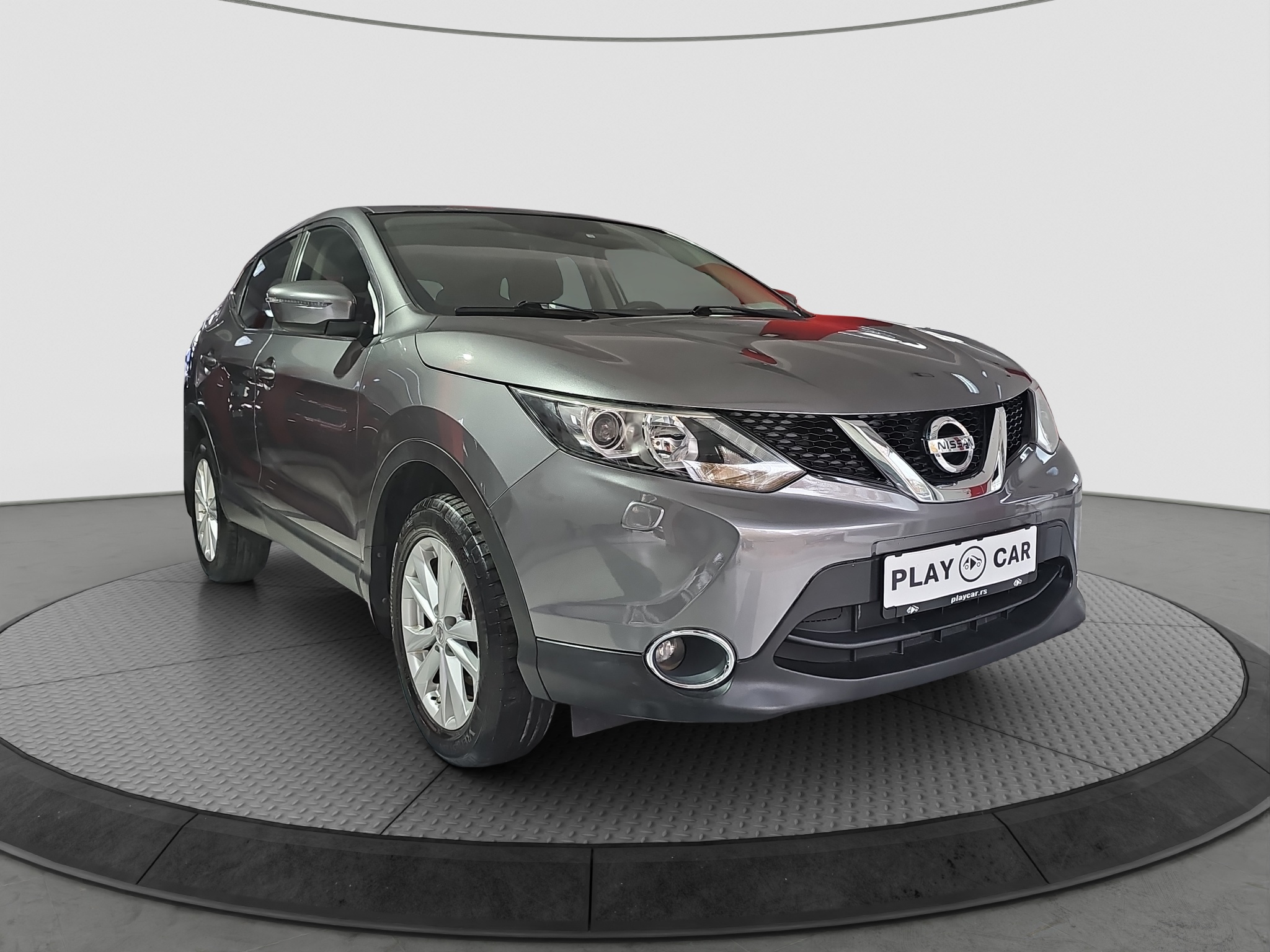 
								Nissan Qashqai full									