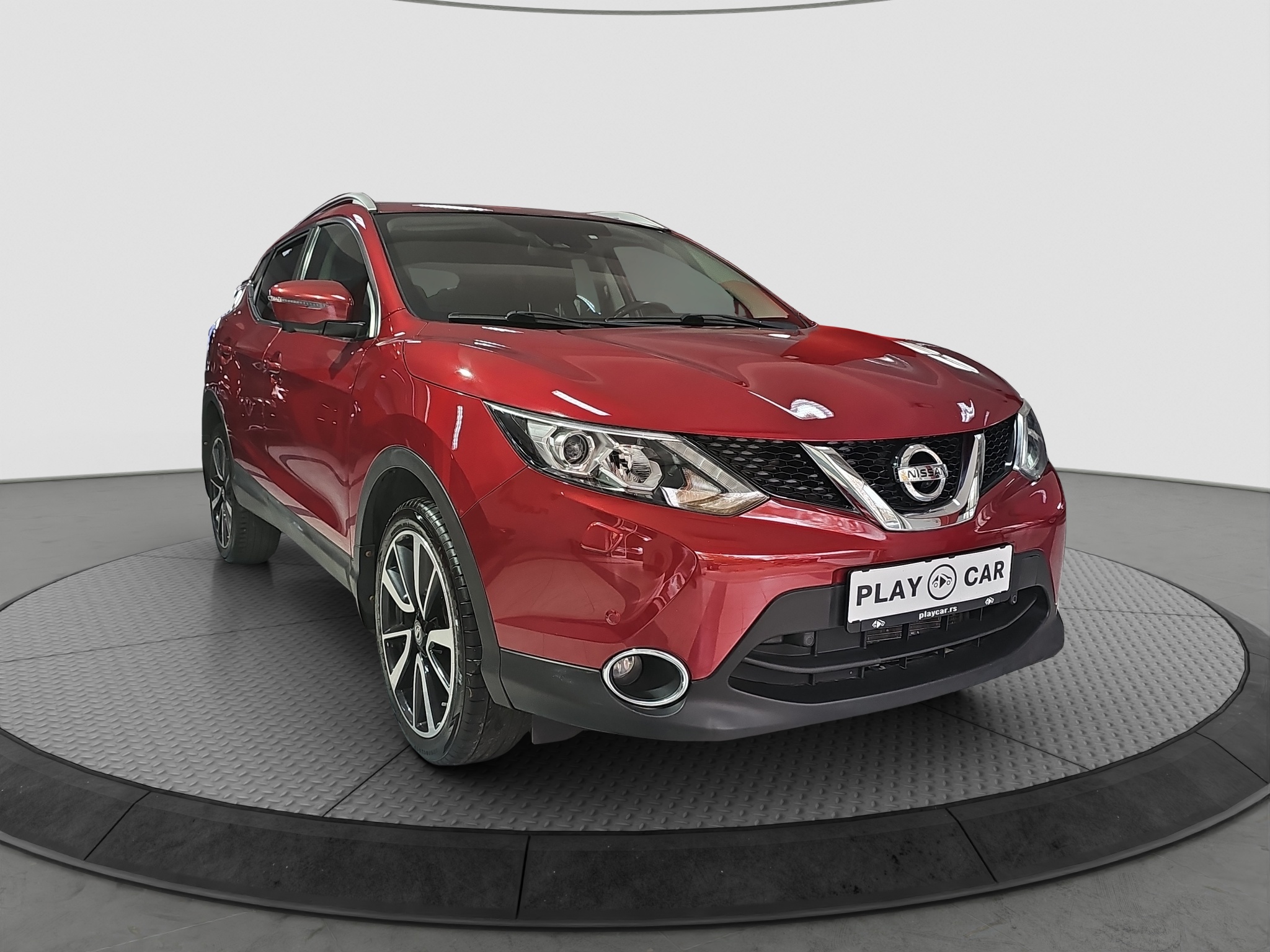 
								Nissan Qashqai TEKNA/AUTO full									