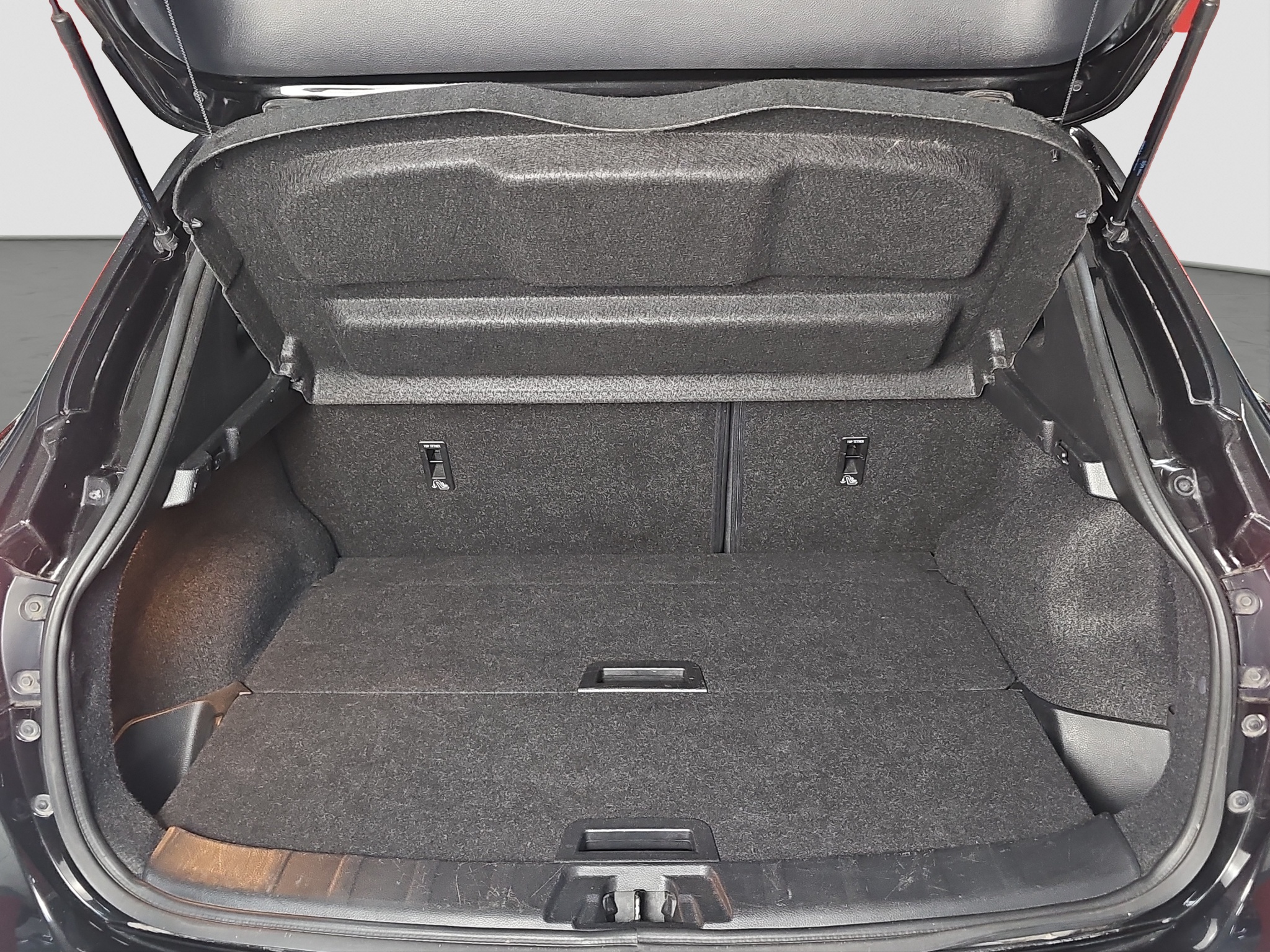 
								Nissan Qashqai TEKNA/AUTOM full									