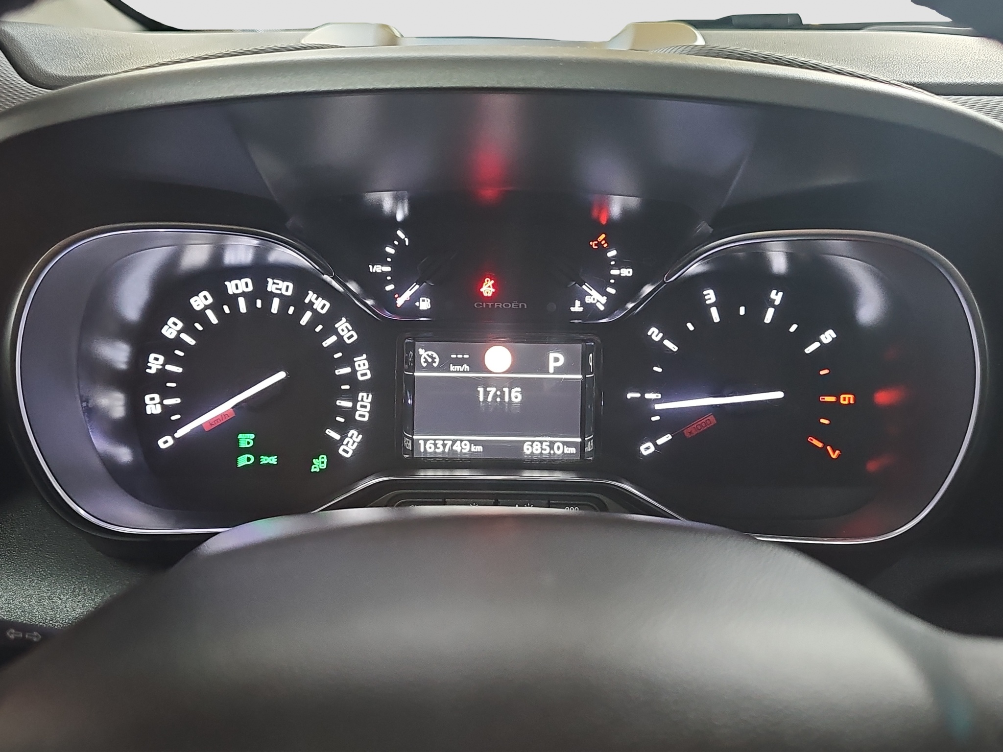 
								Citroen C3 Aircross FU.LL/ŠIBER/AUTO full									