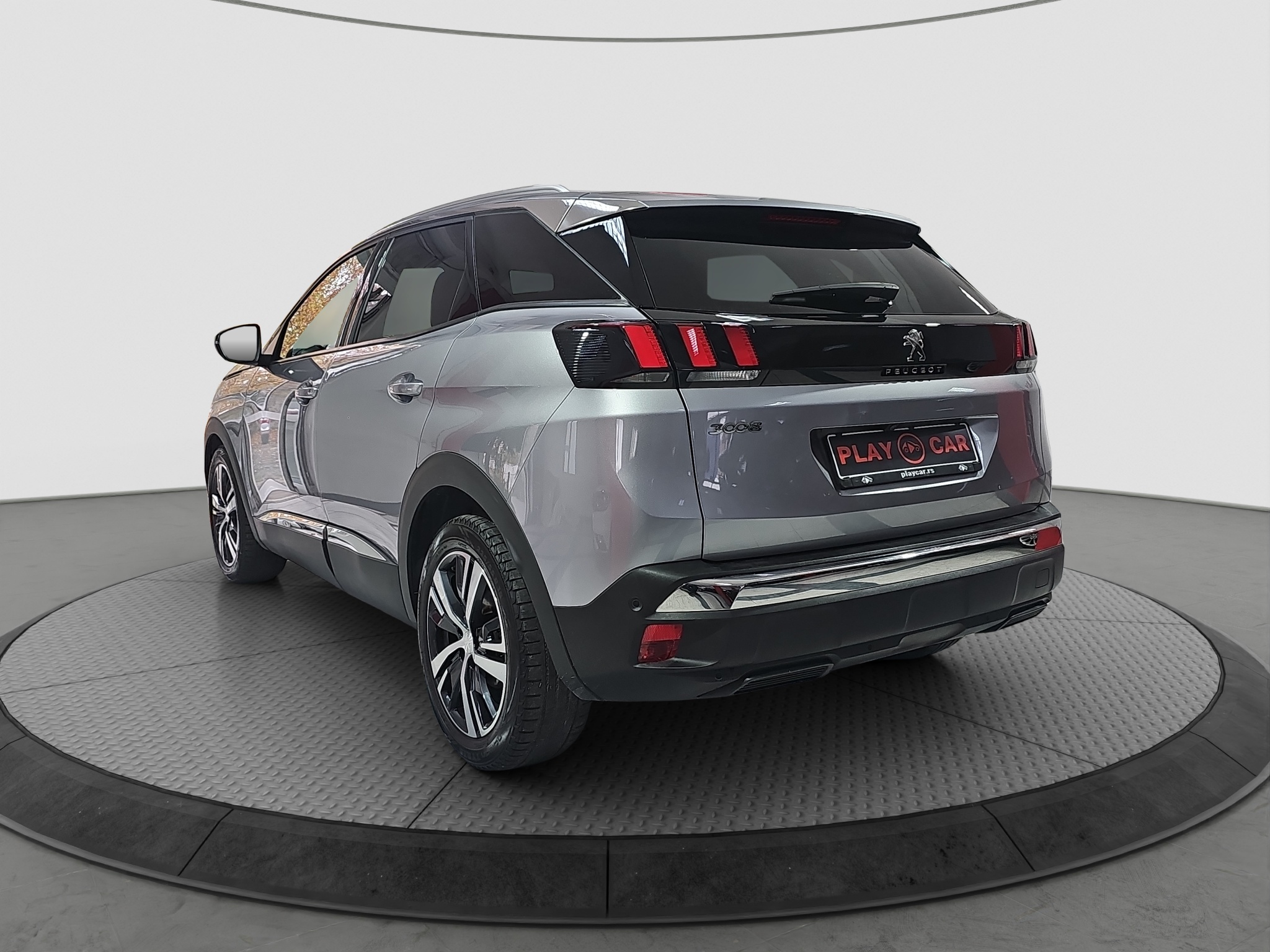 
								Peugeot 3008 ODLIČAN/AUTO full									