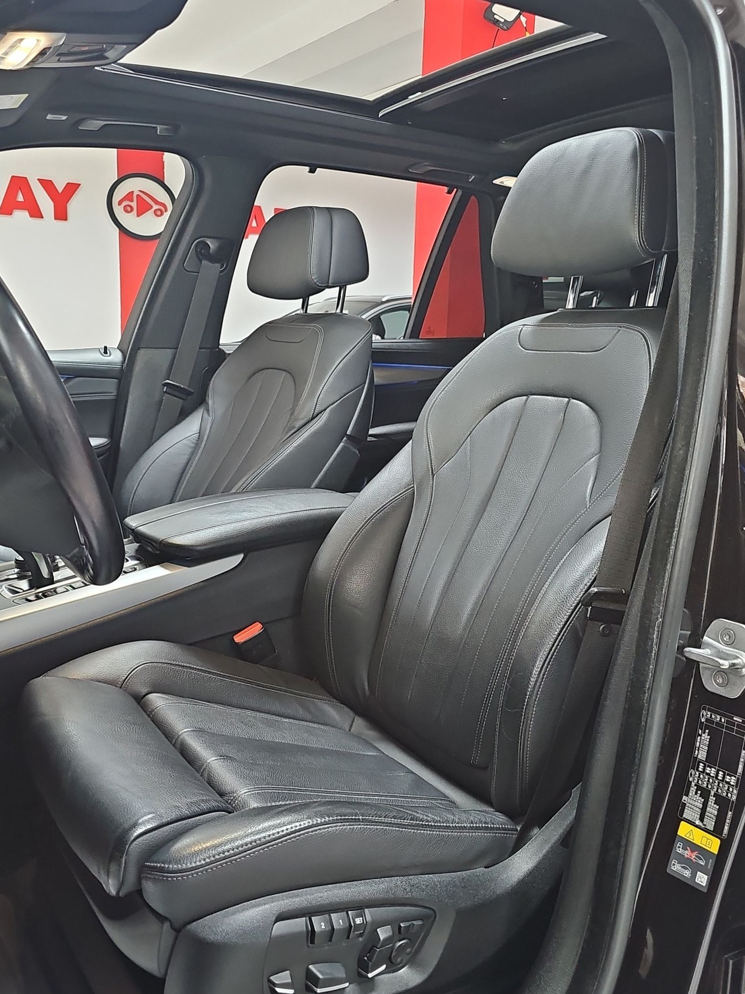 
								BMW X5 xDrive/ŠIB/iPerform. full									