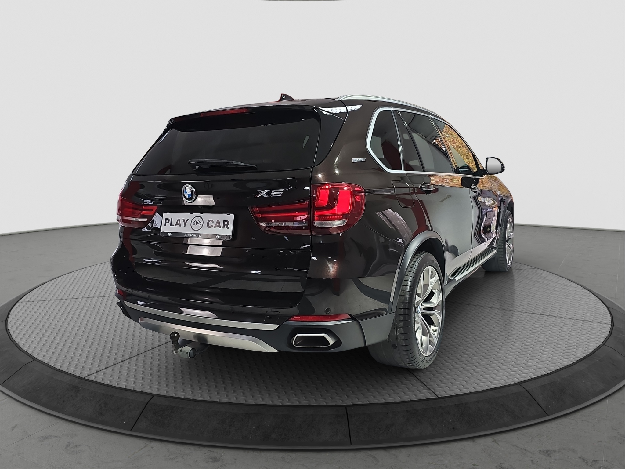 
								BMW X5 xDrive/ŠIB/iPerform. full									