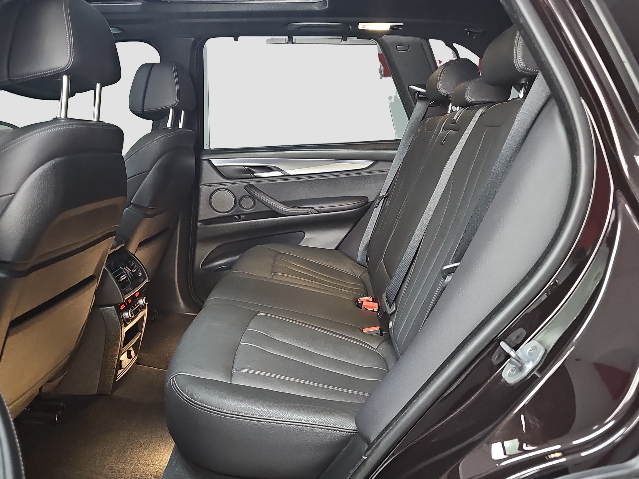 
								BMW X5 xDrive/ŠIB/iPerform. full									