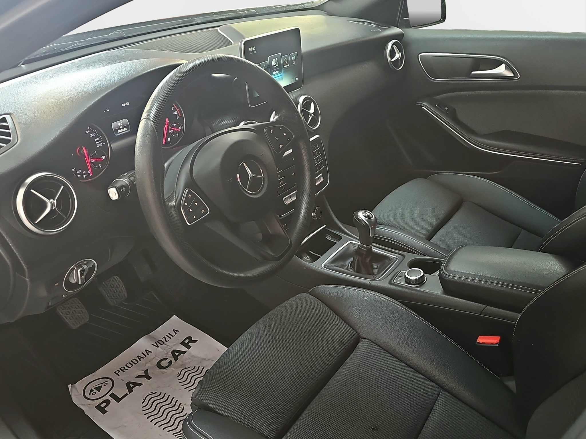 
								Mercedes Benz A 160 full									