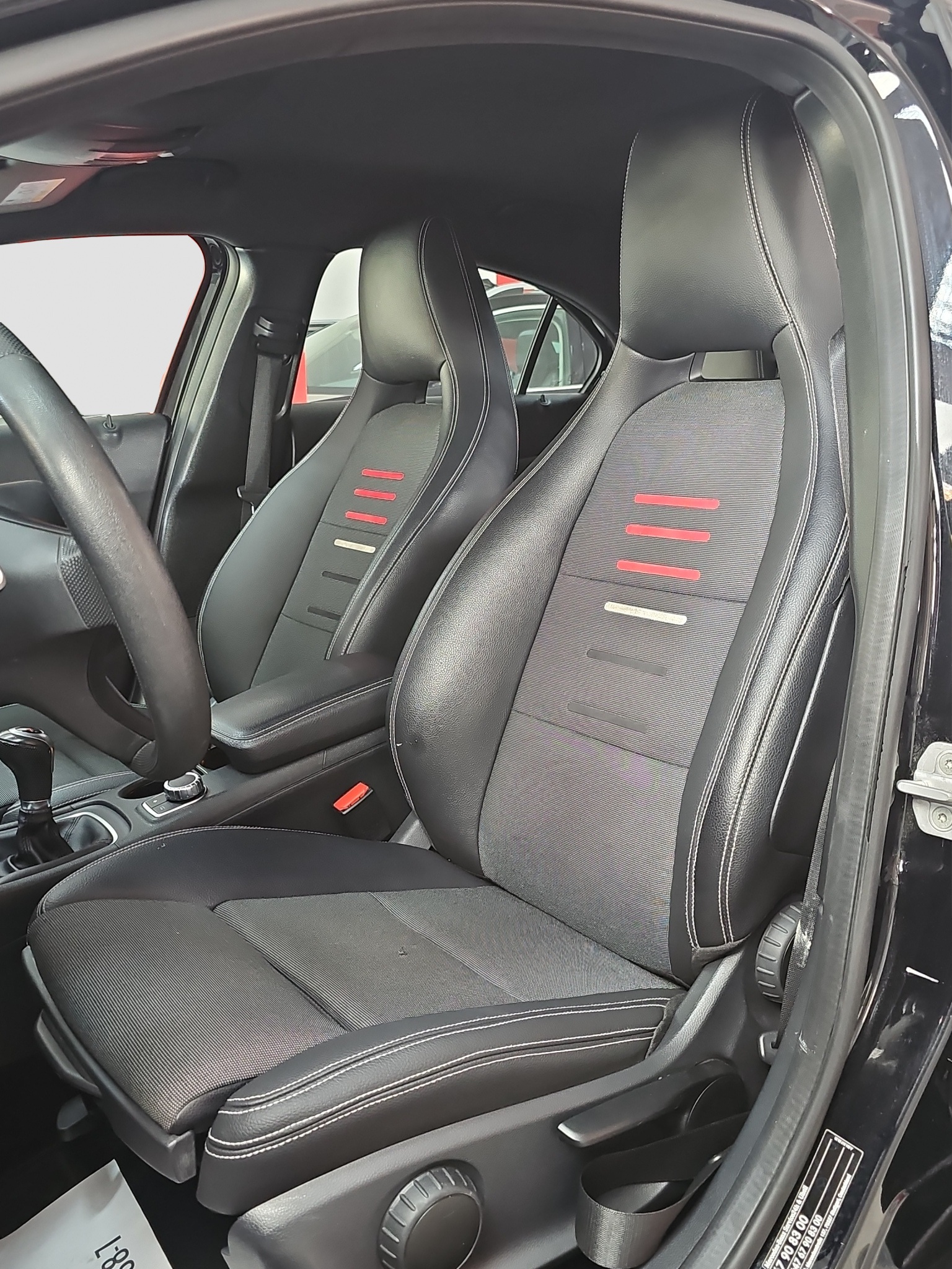 
								Mercedes Benz A 160 full									