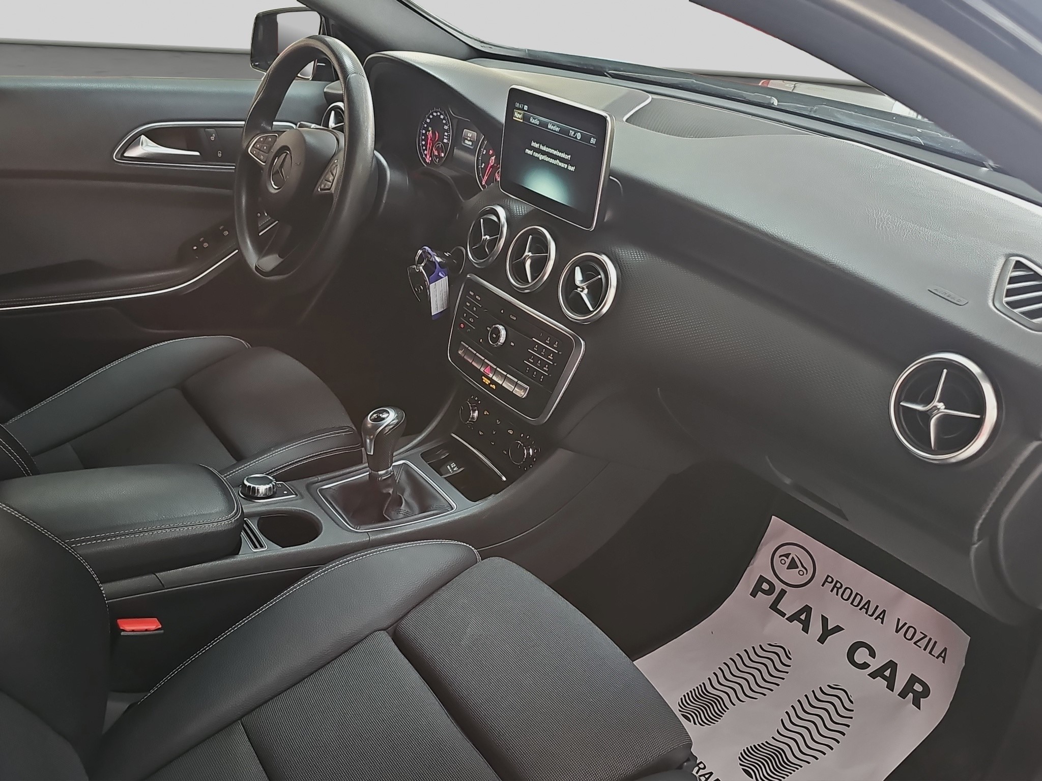 
								Mercedes Benz A 160 full									