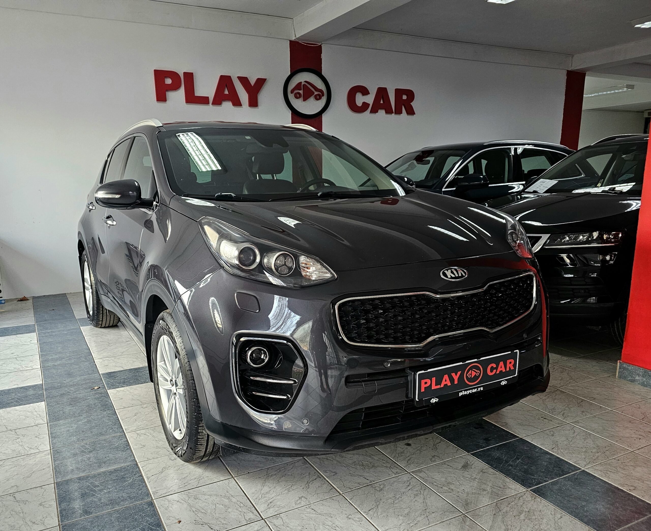 
								Kia Sportage ODLI.ČAN full									