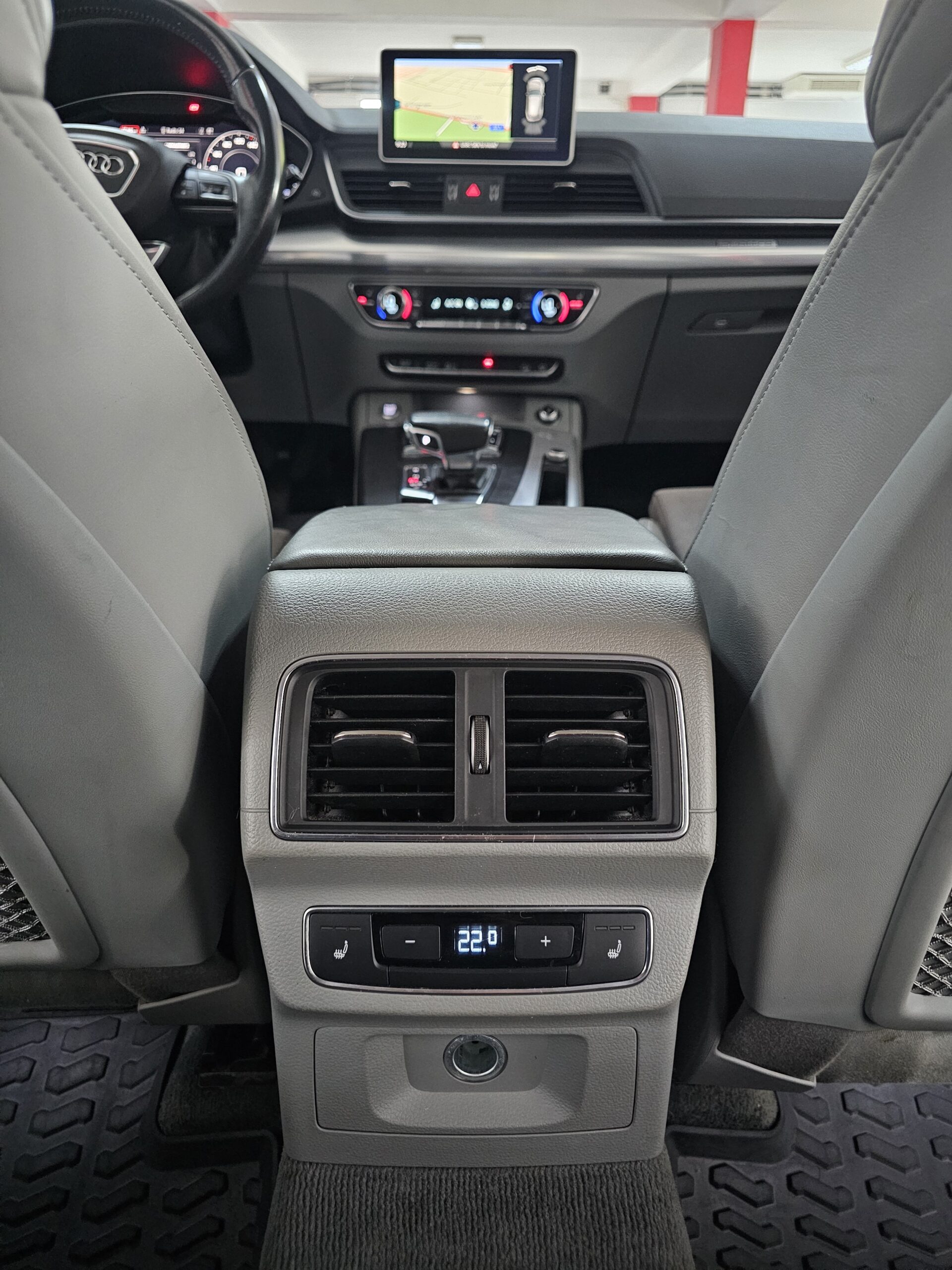 
								Audi Q5 VIRT/AUTO/4×4 full									