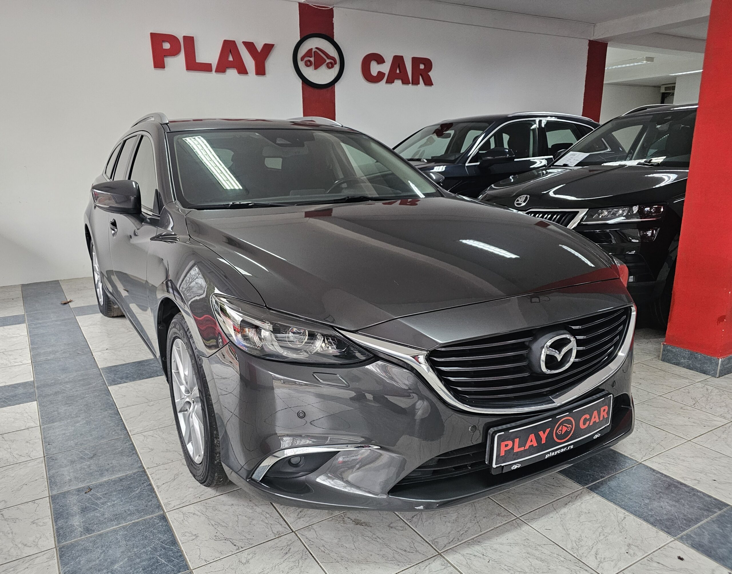 
								Mazda 6 AUTO.MATIC full									