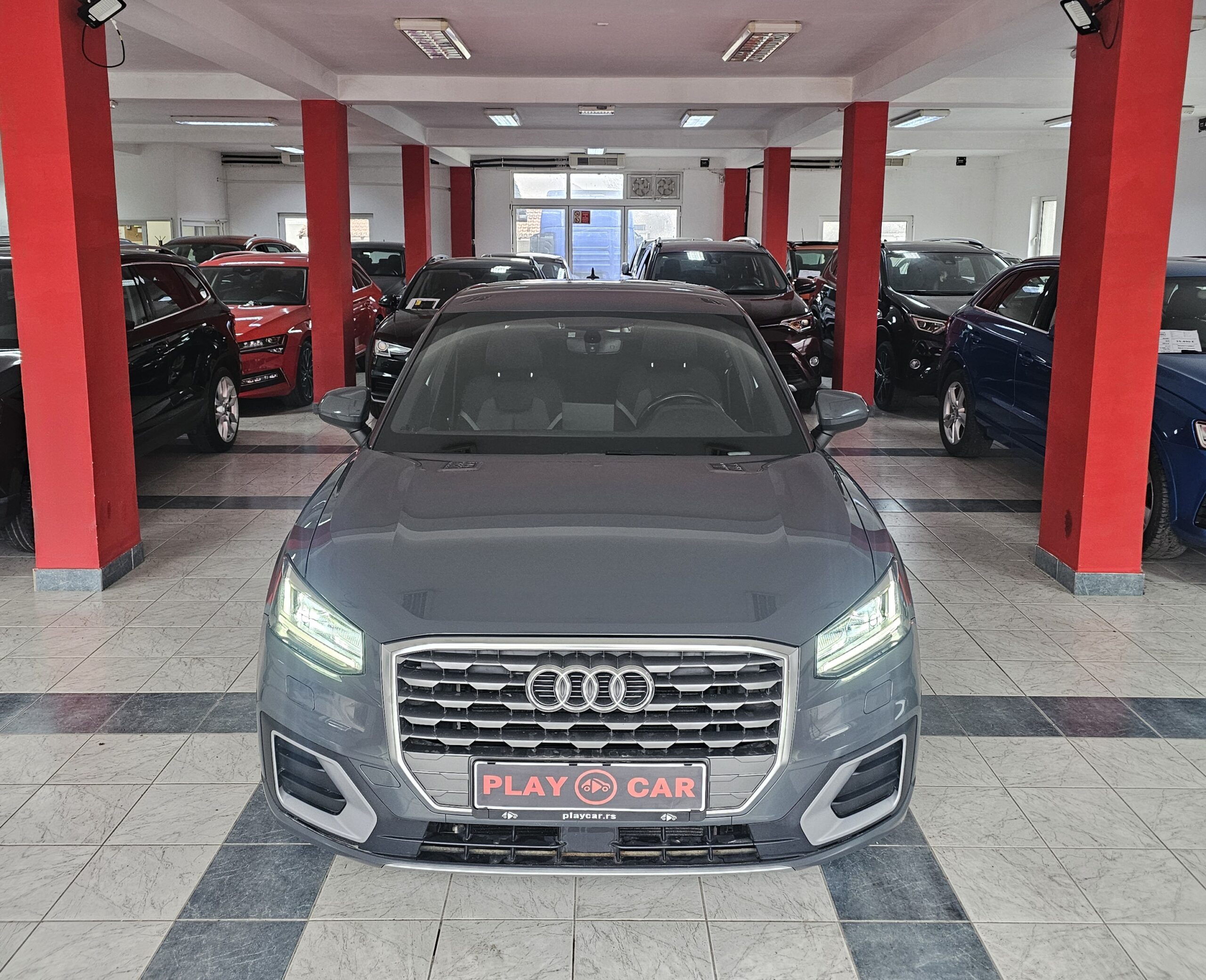 
								Audi Q2 T.O.P/AUTOMA full									