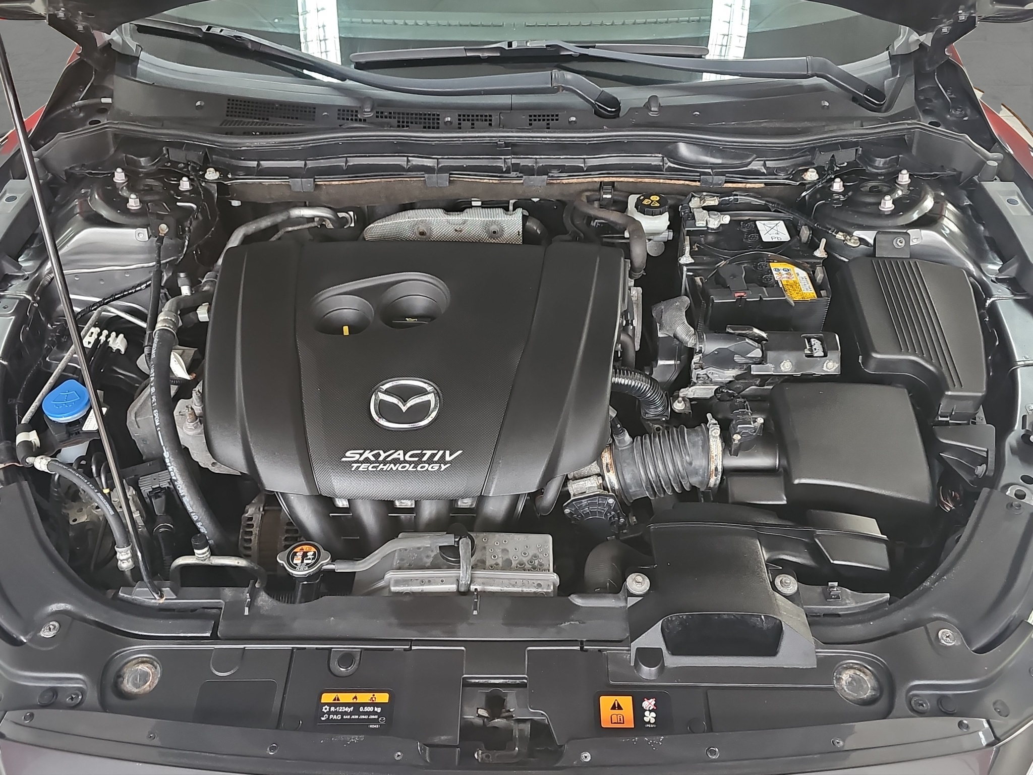 
								Mazda 6 AUTO.MATIC full									