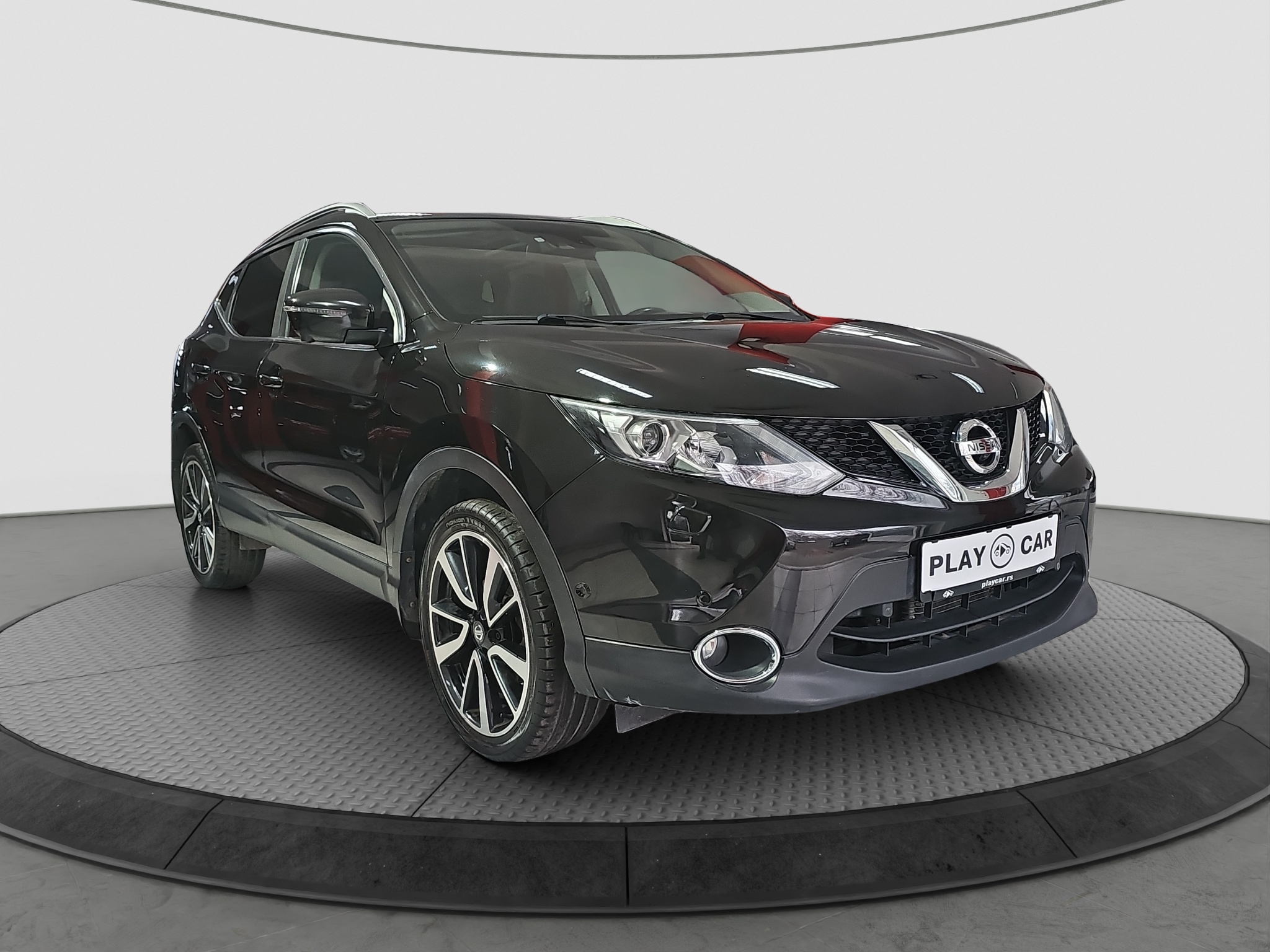 
								Nissan Qashqai TEKNA/AUTO full									