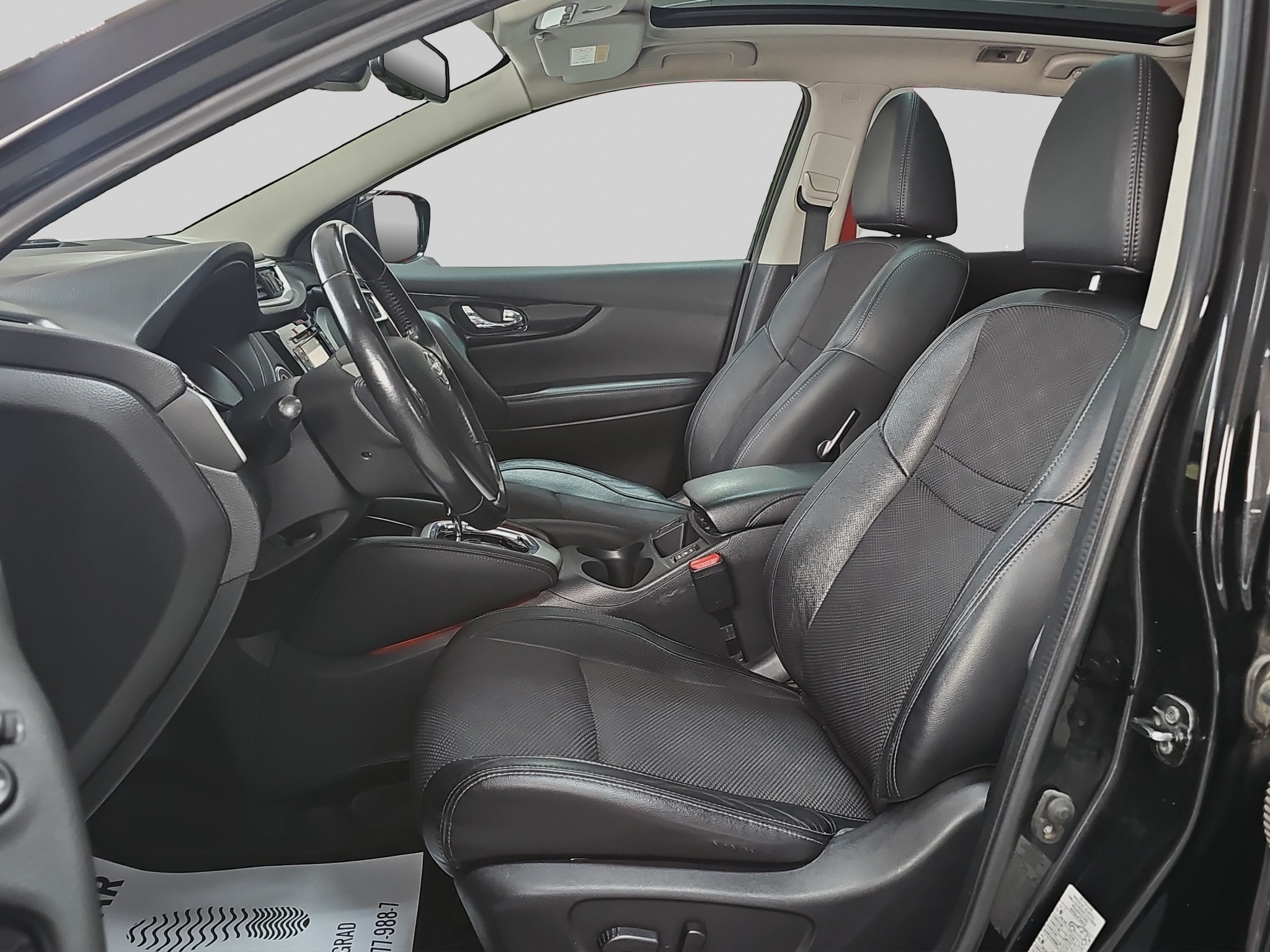 
								Nissan Qashqai TEKNA/AUTO full									