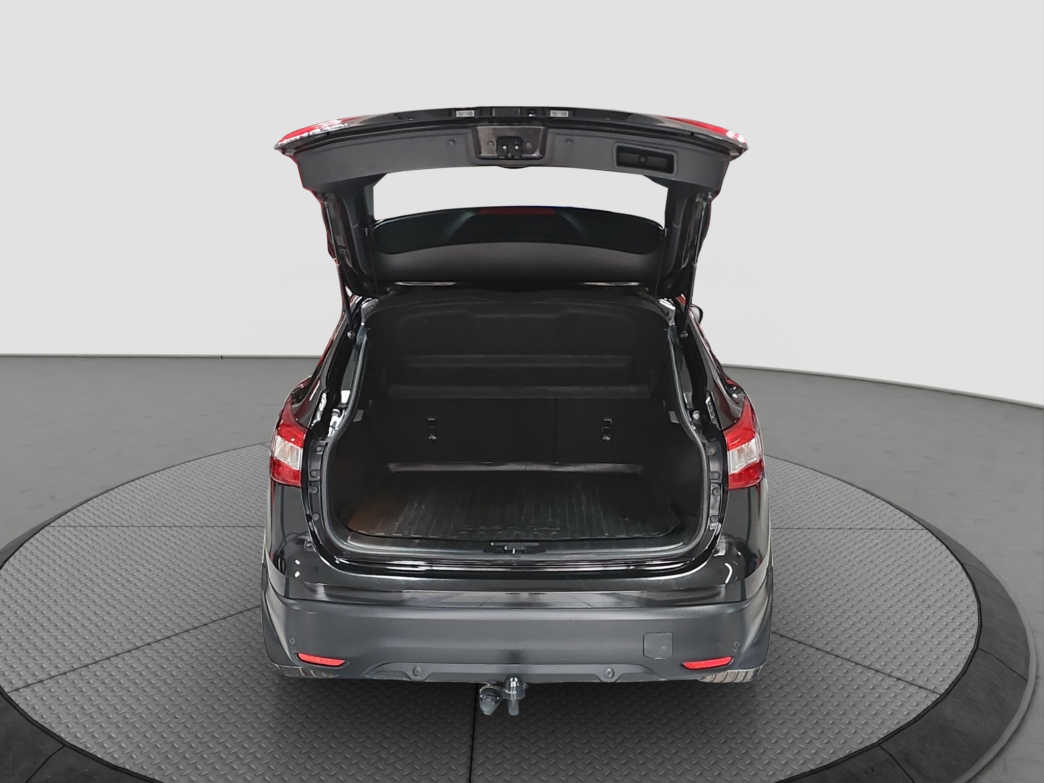 
								Nissan Qashqai TEKNA/AUTO full									