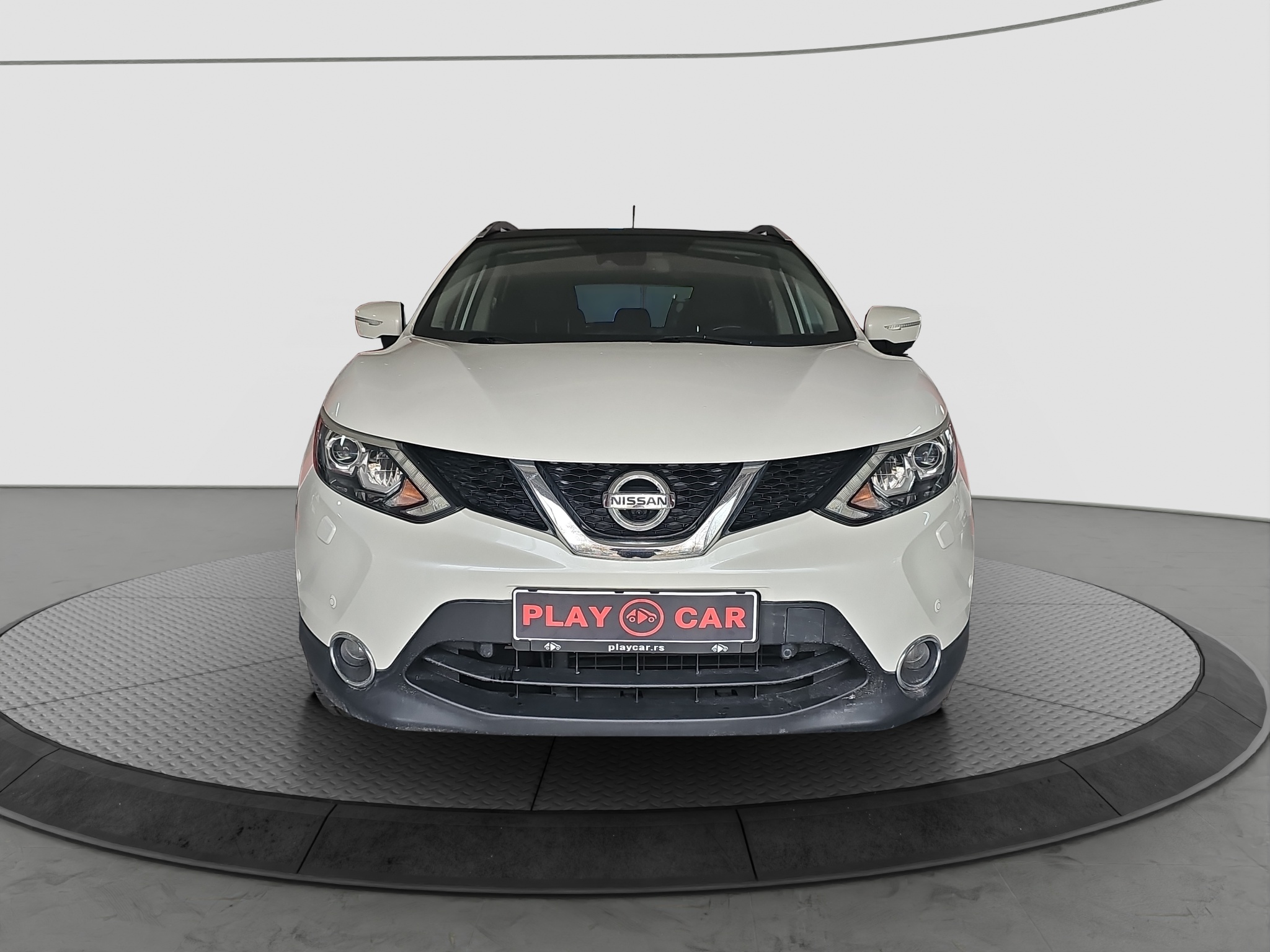 
								Nissan Qashqai TEKNA/T0P full									