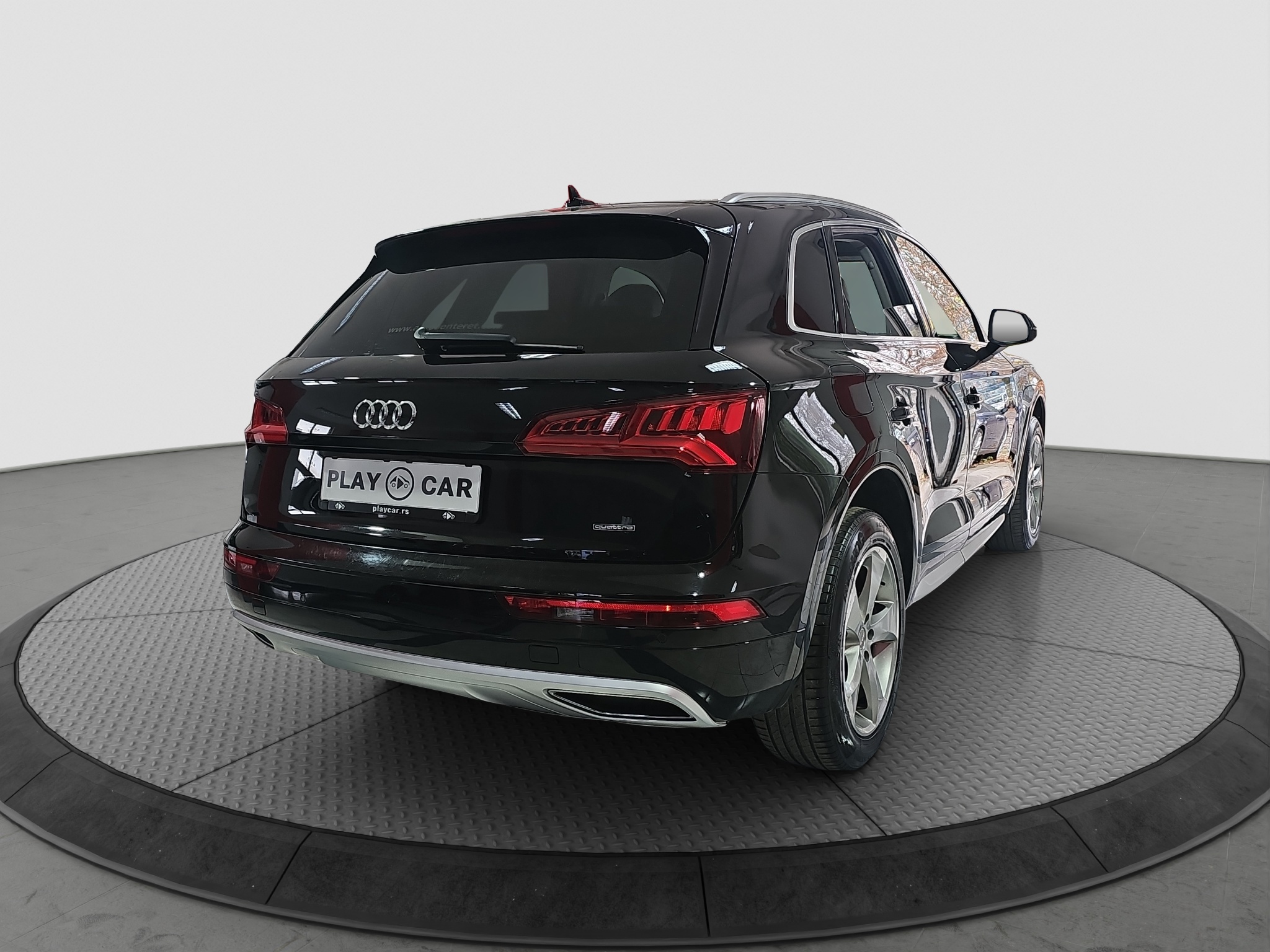 
								Audi Q5 VIRT/AUTO/4×4 full									