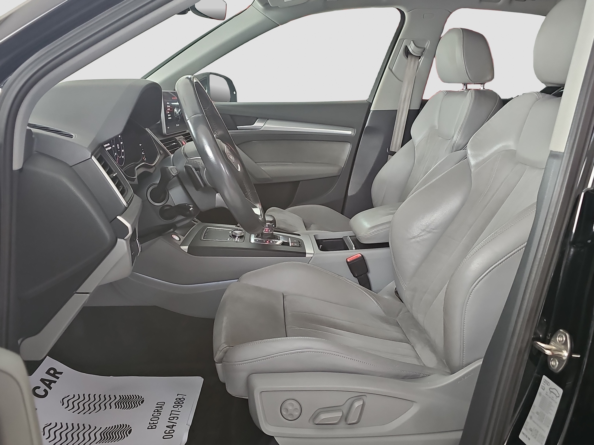 
								Audi Q5 VIRT/AUTO/4×4 full									