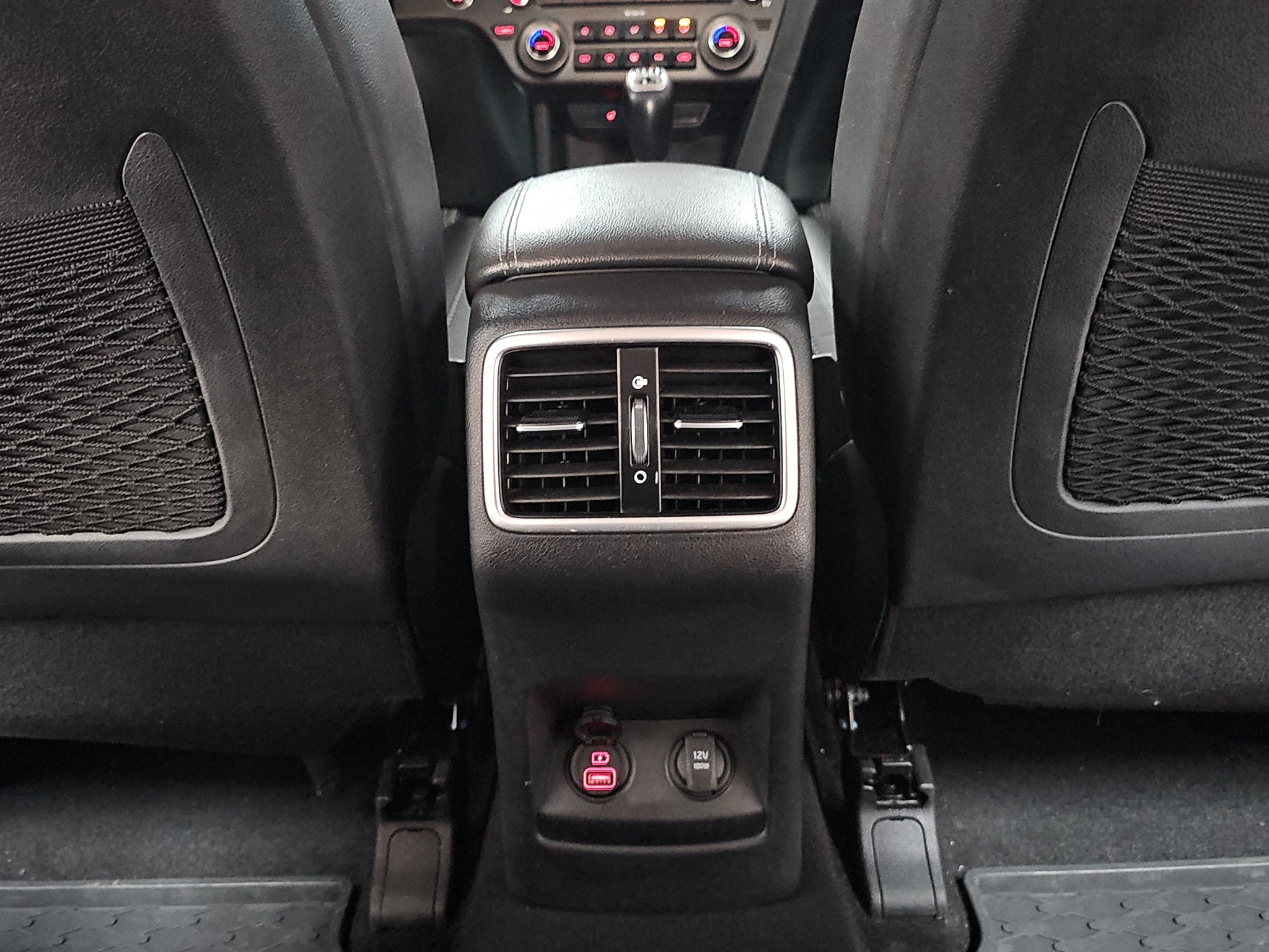 
								Kia Sportage ODLI.ČAN full									