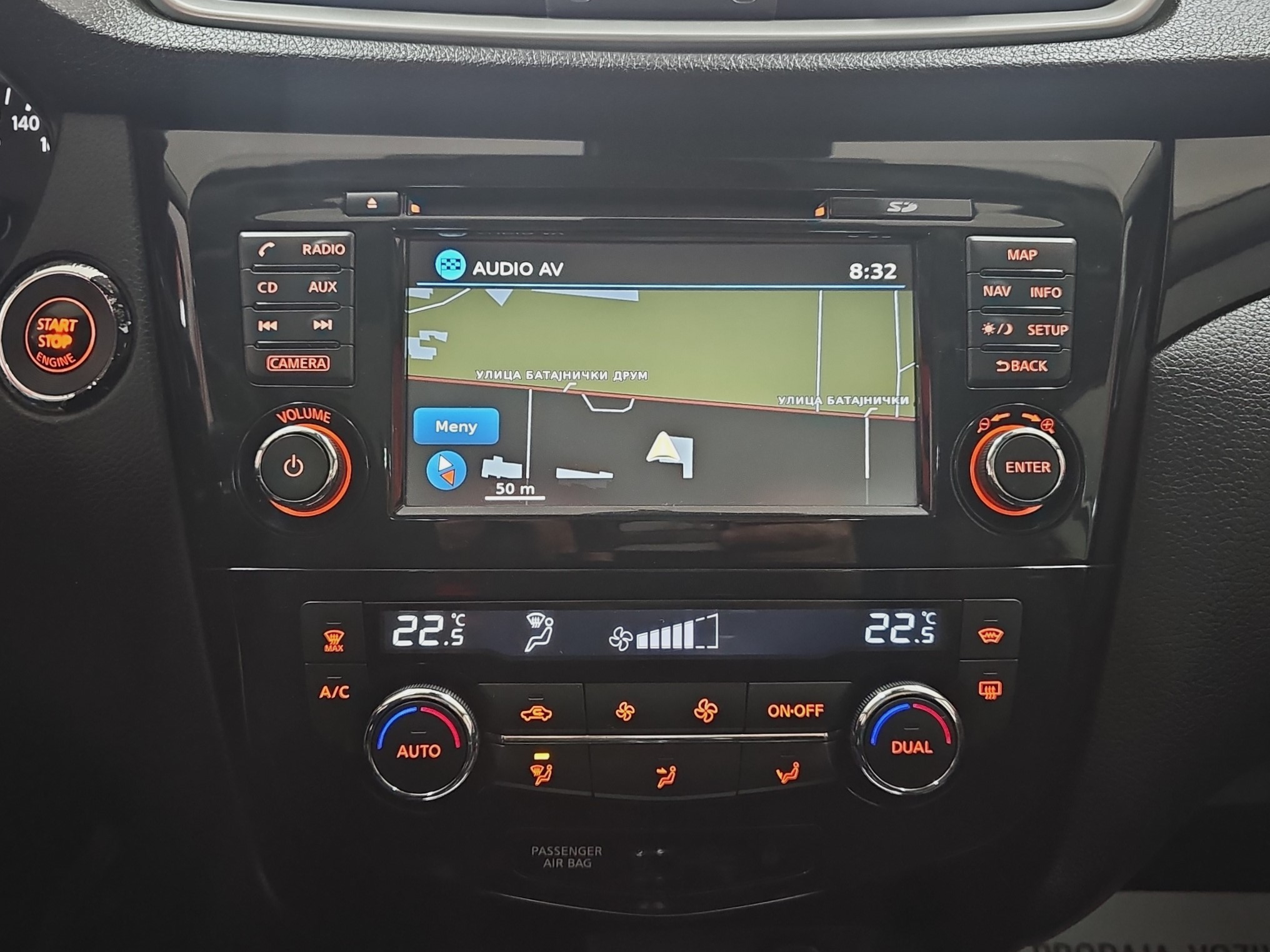 
								Nissan Qashqai TEKNA/T0P full									