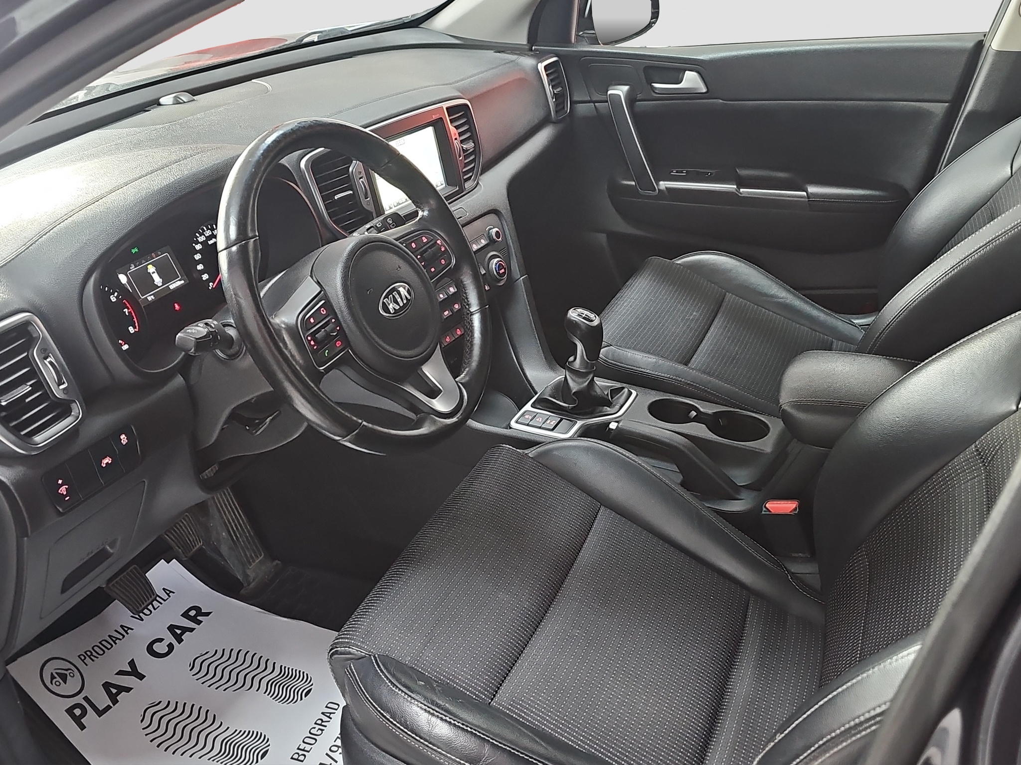 
								Kia Sportage ODLI.ČAN full									