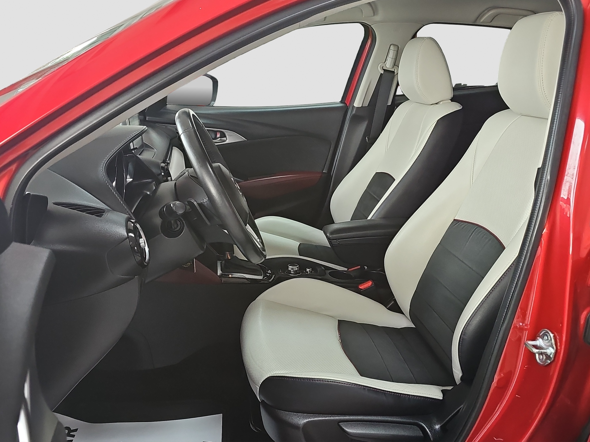 
								Mazda CX-3 AUT/FUL.L 2015. godište full									