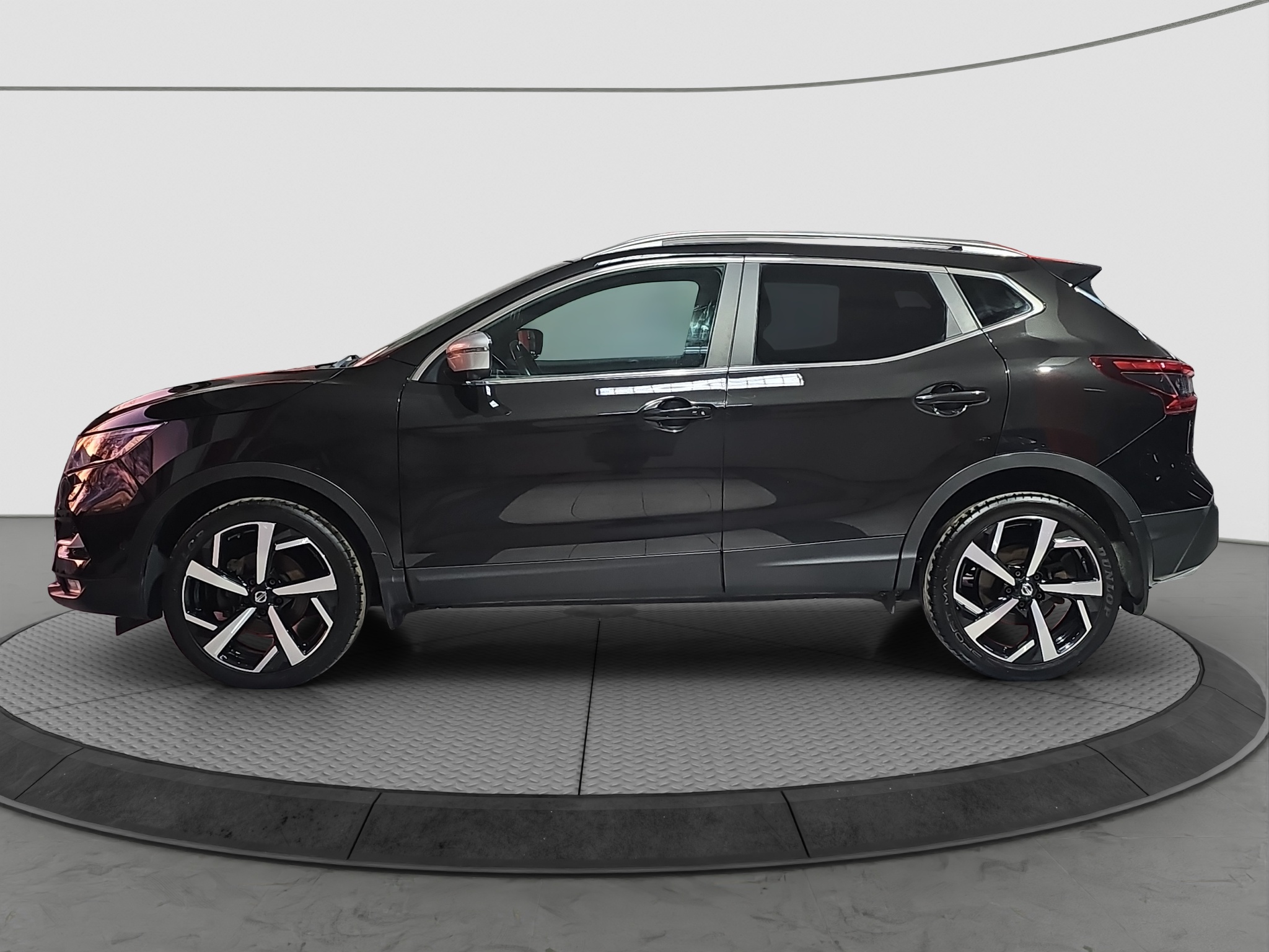 
								Nissan Qashqai TEKNA/FU.LL/AUTO full									