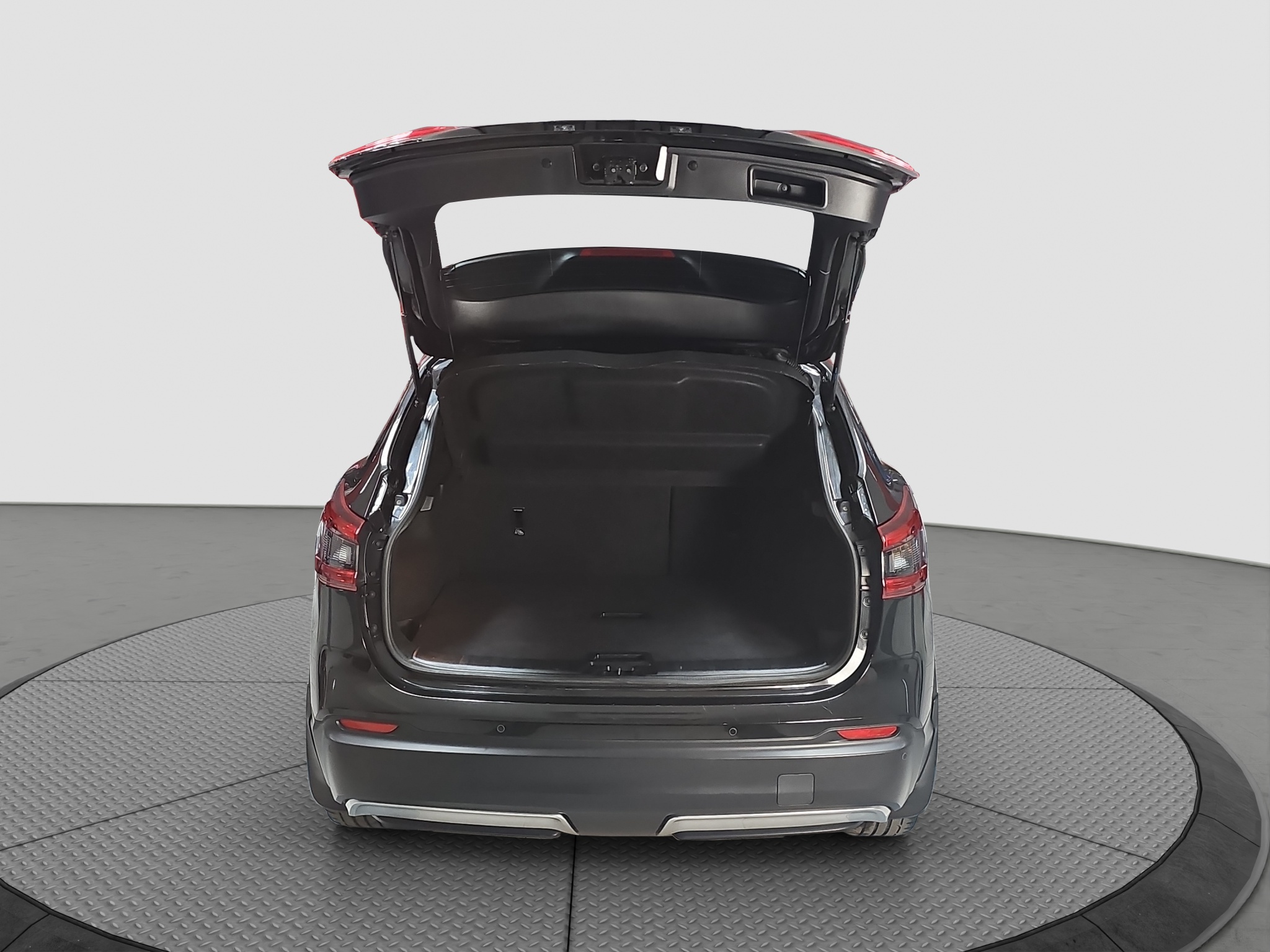 
								Nissan Qashqai TEKNA/FU.LL/AUTO full									