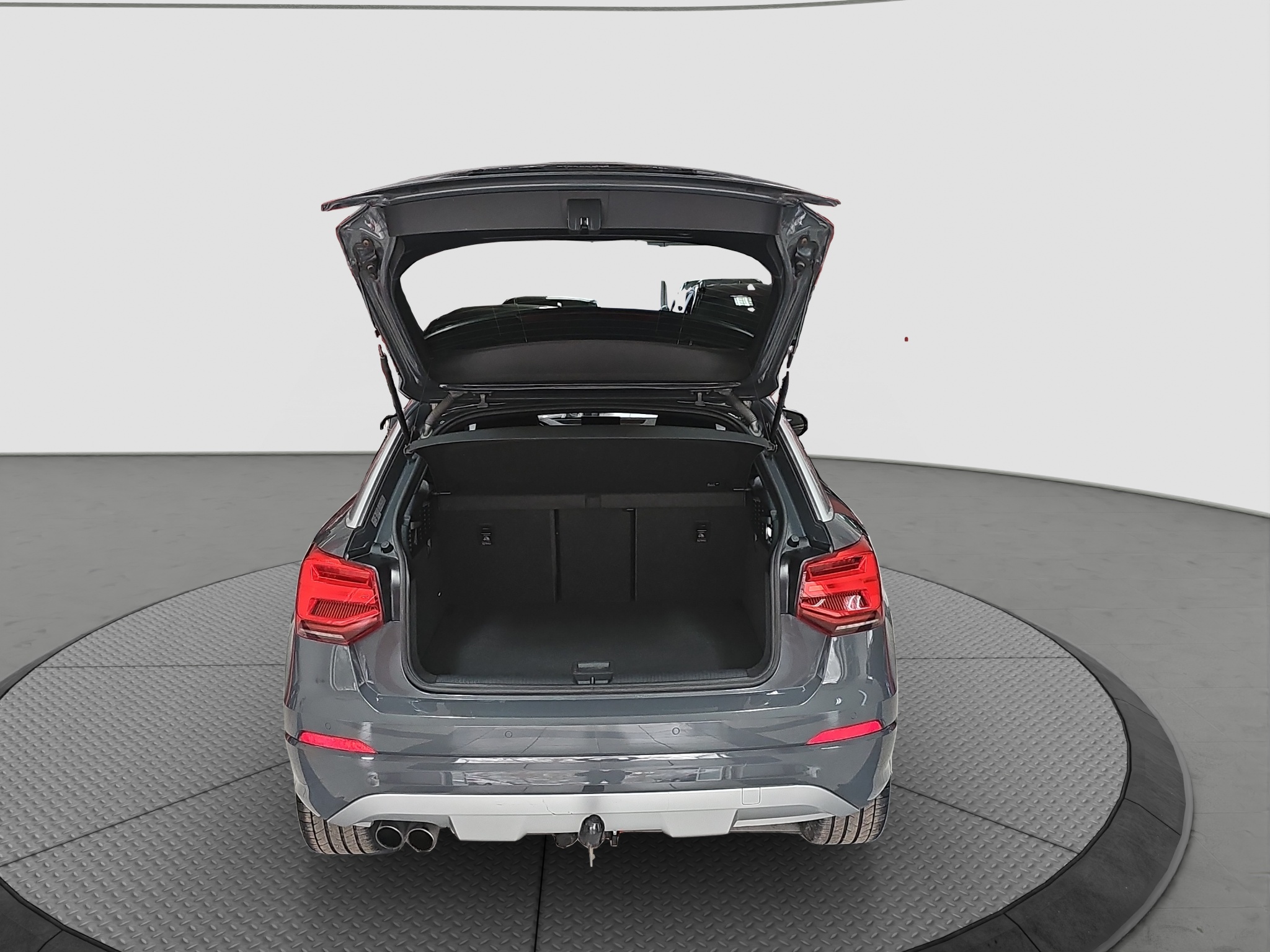 
								Audi Q2 T.O.P/AUTOMA full									