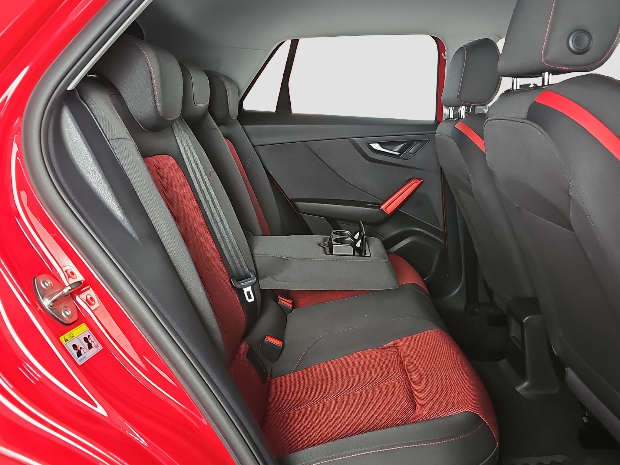 
								Audi Q2 AUTO/VIRT/FU.LL full									