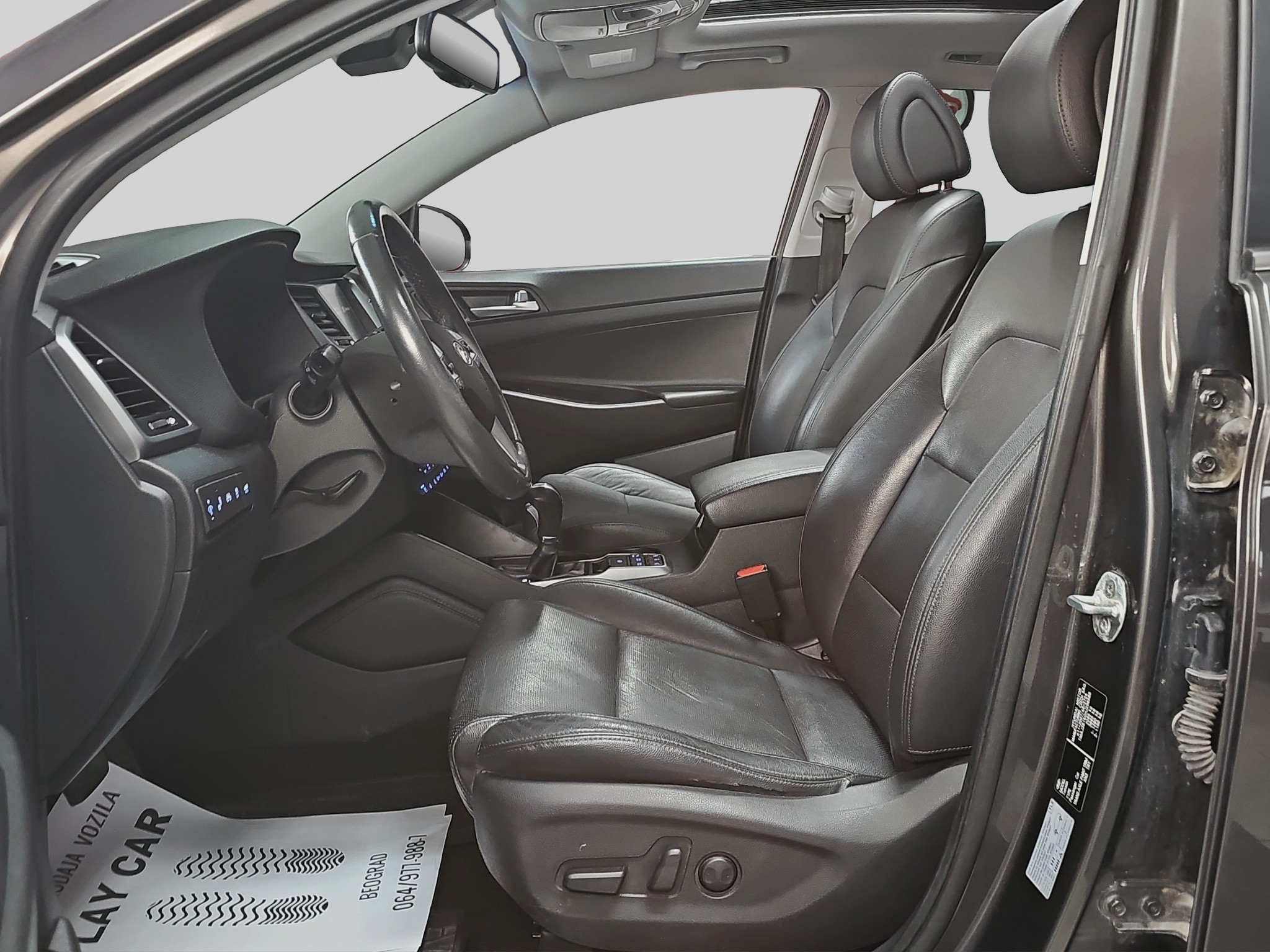 
								Hyundai Tucson AUTO/SIBER/FU.LL full									