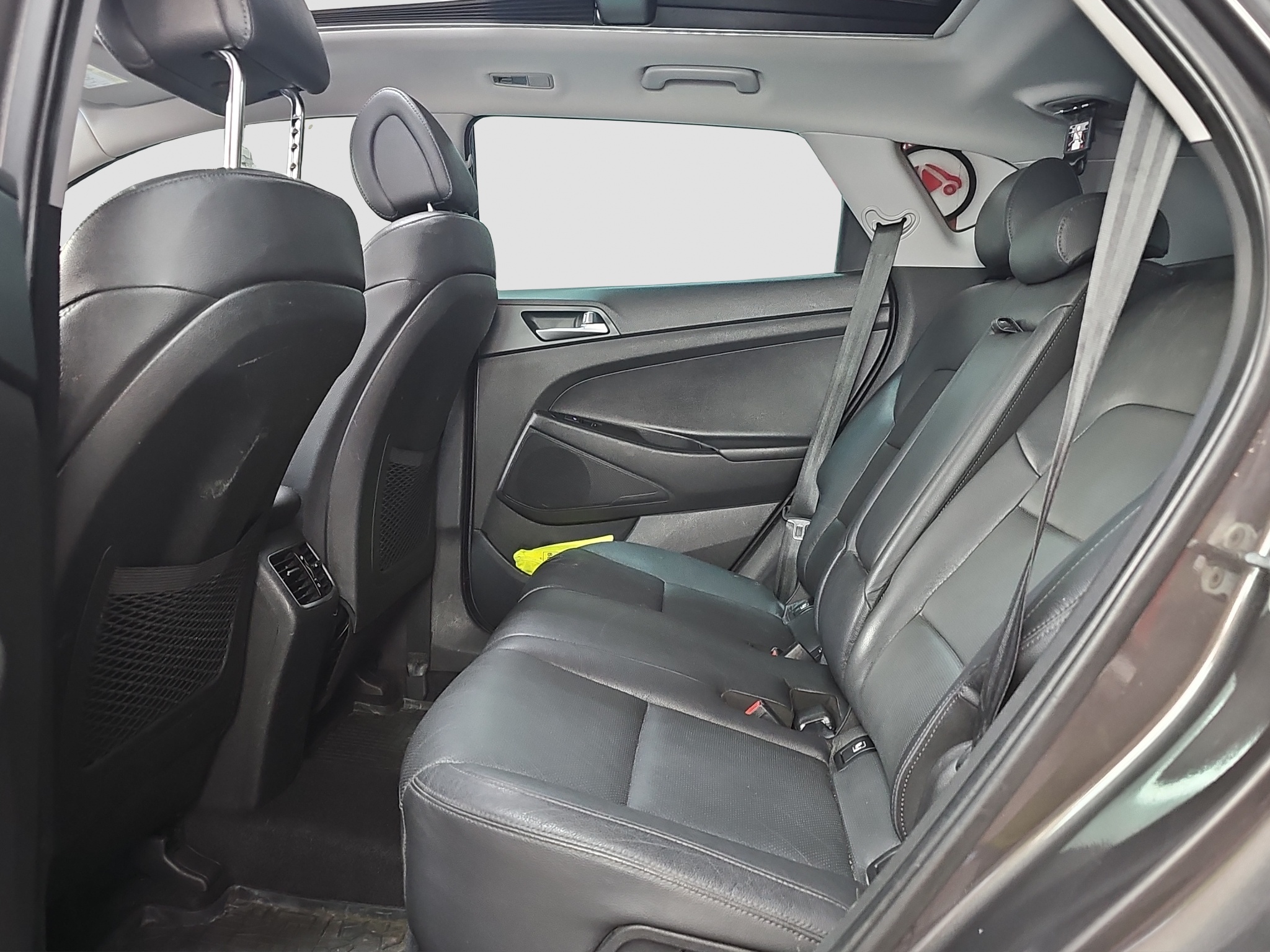 
								Hyundai Tucson AUTO/SIBER/FU.LL full									