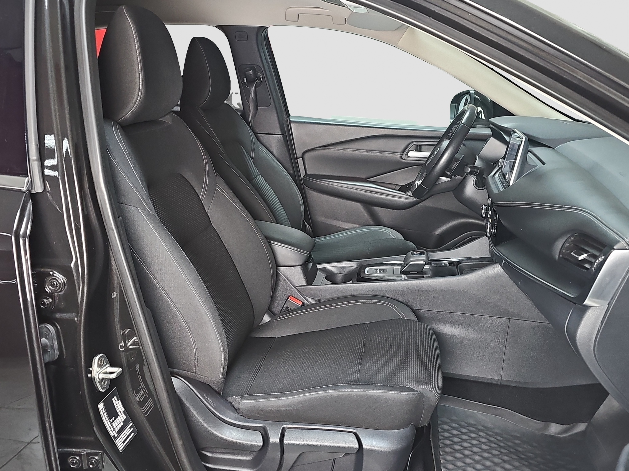 
								Nissan Qashqai MILD HYBRID/T.O.P full									