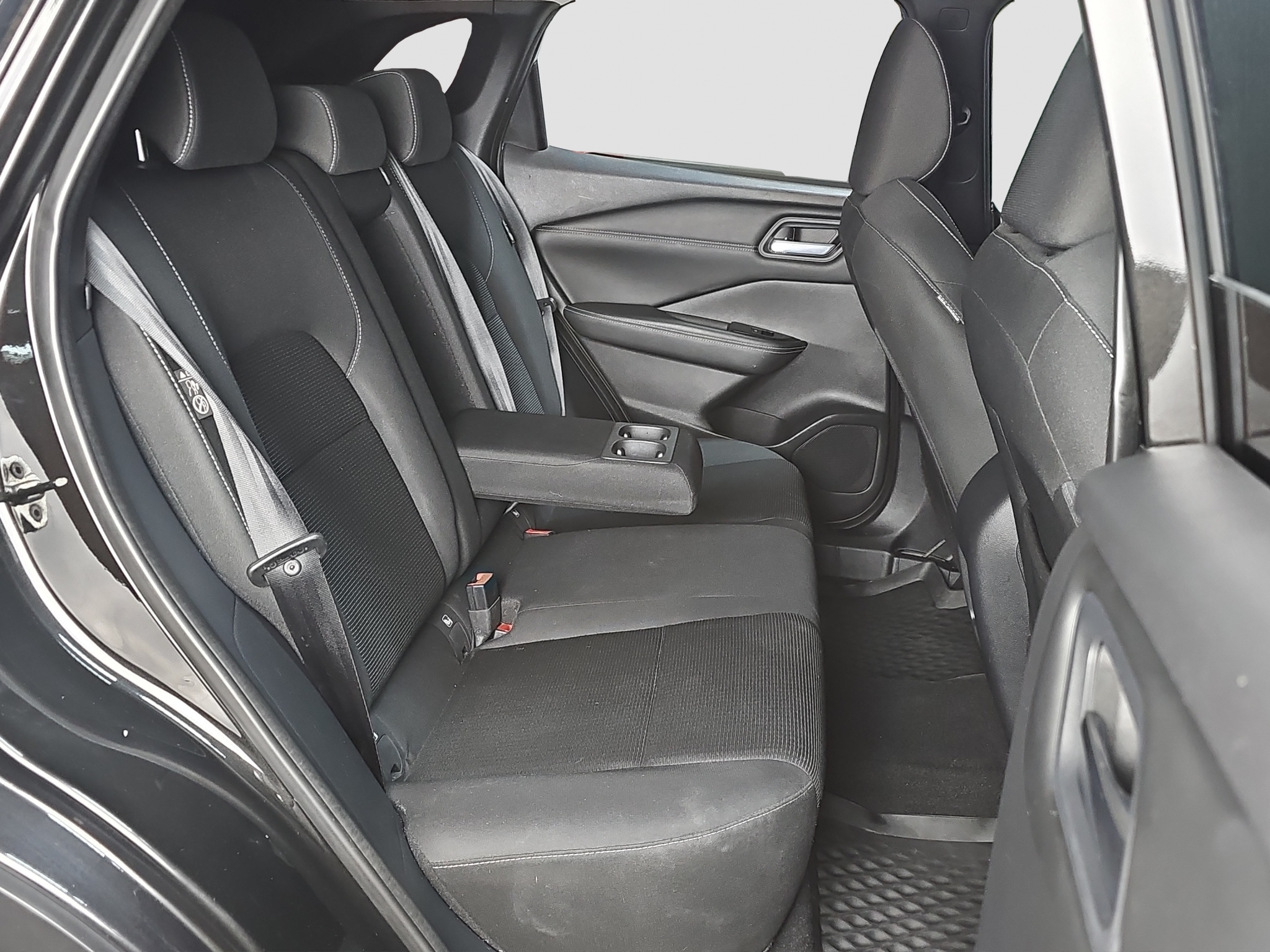 
								Nissan Qashqai MILD HYBRID/T.O.P full									