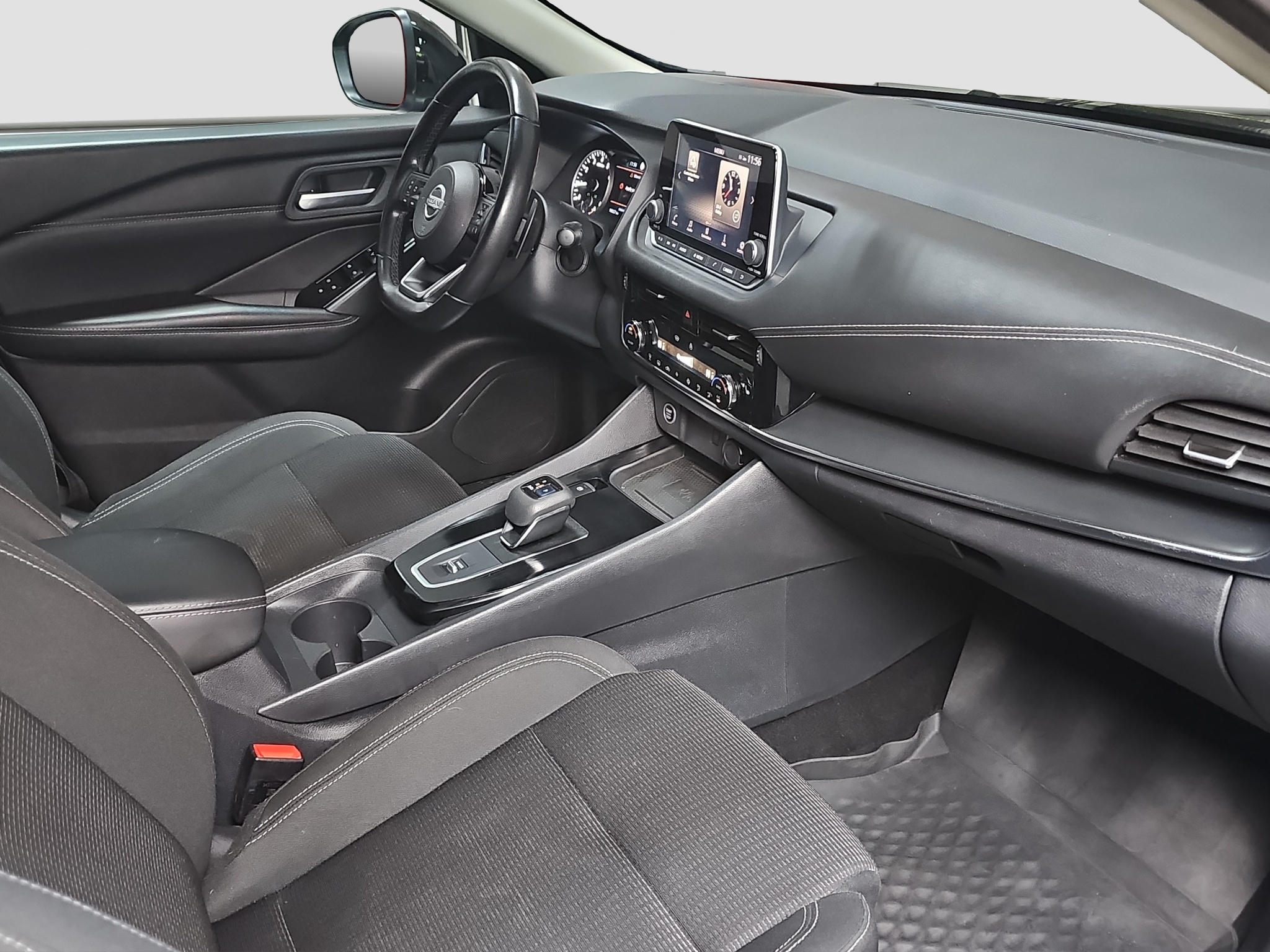 
								Nissan Qashqai MILD HYBRID/T.O.P full									