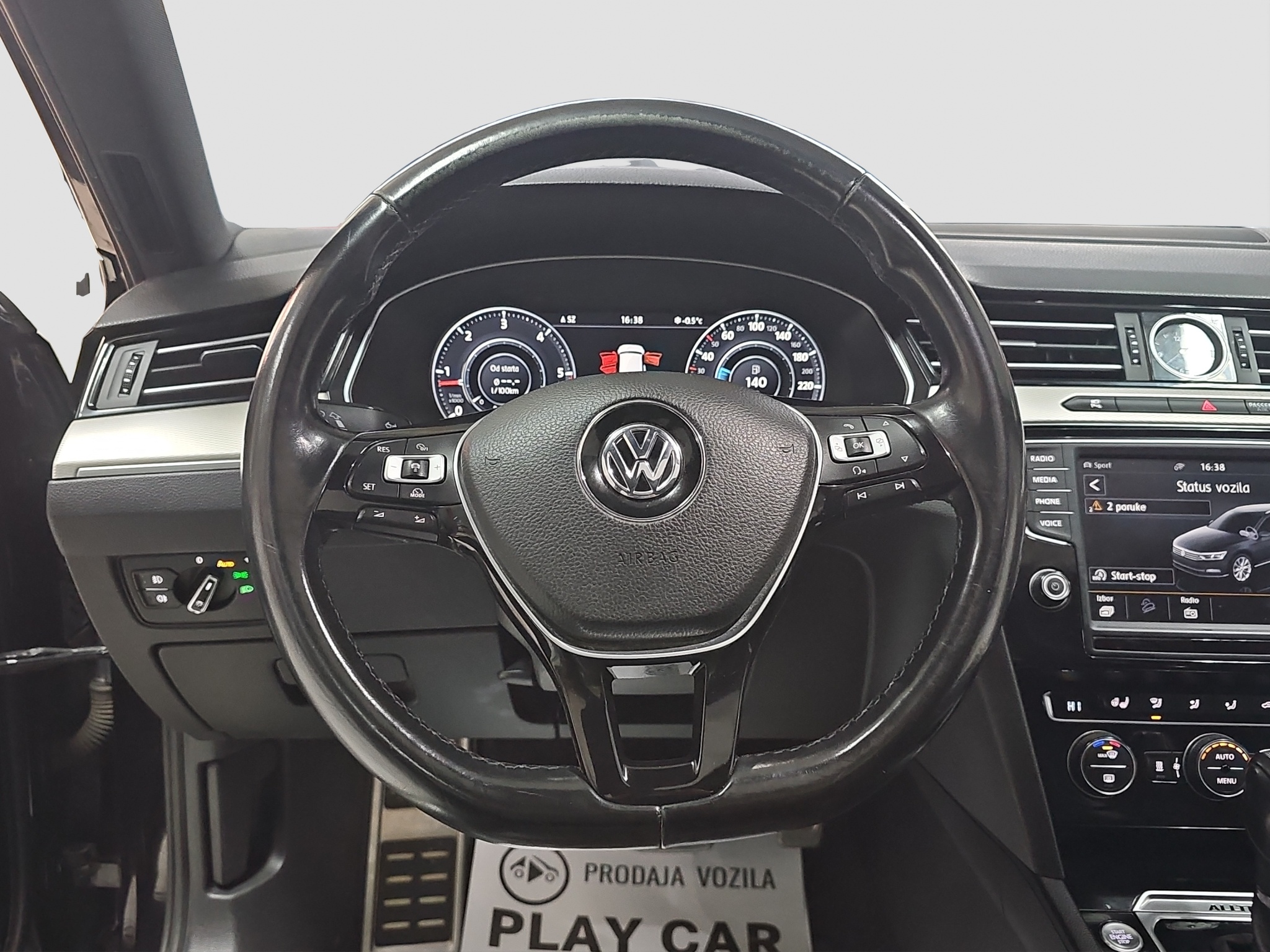 
								Volkswagen Passat B8 Alltrack VIRT/PANO/AUTO full									