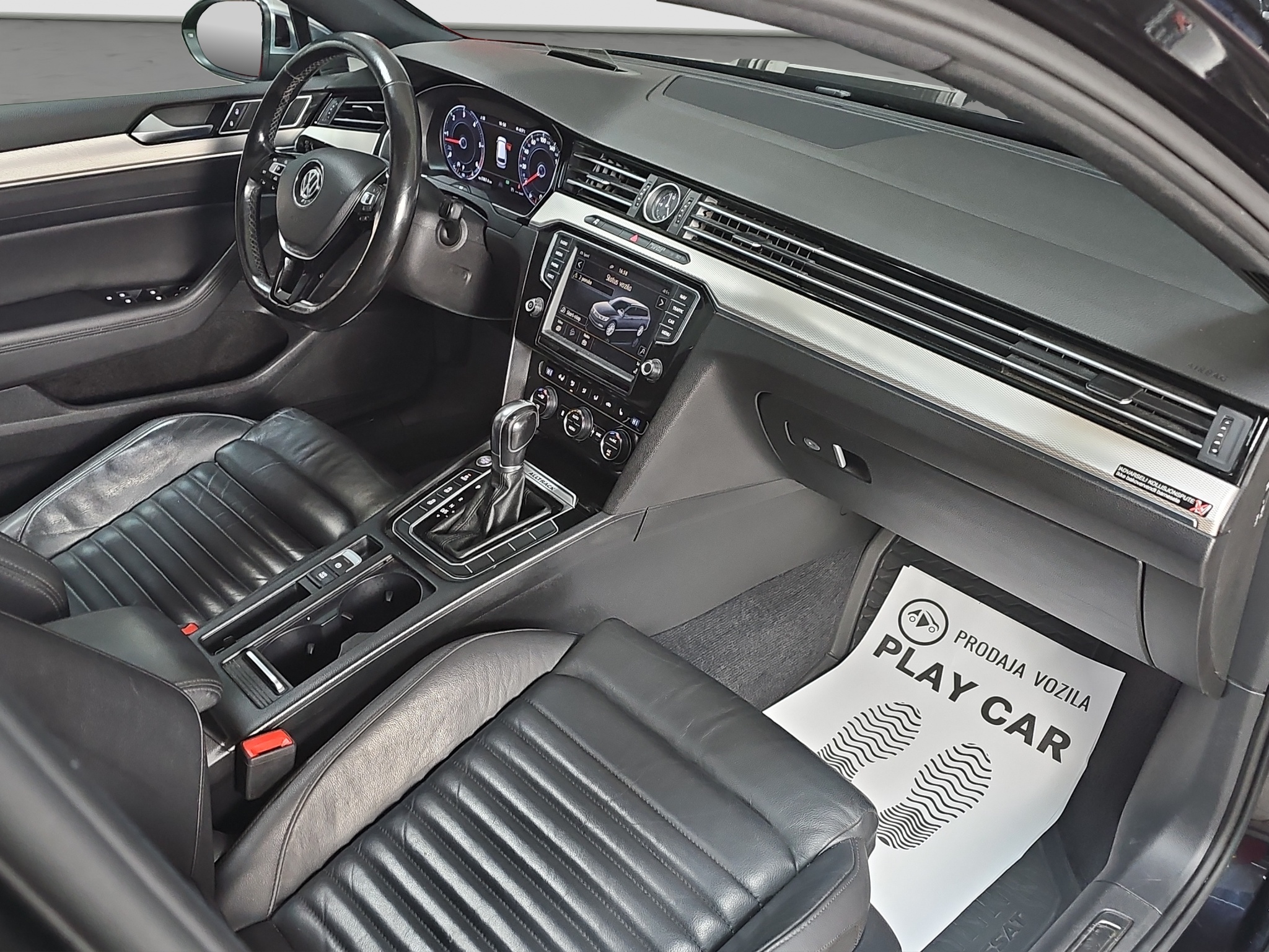 
								Volkswagen Passat B8 Alltrack VIRT/PANO/AUTO full									