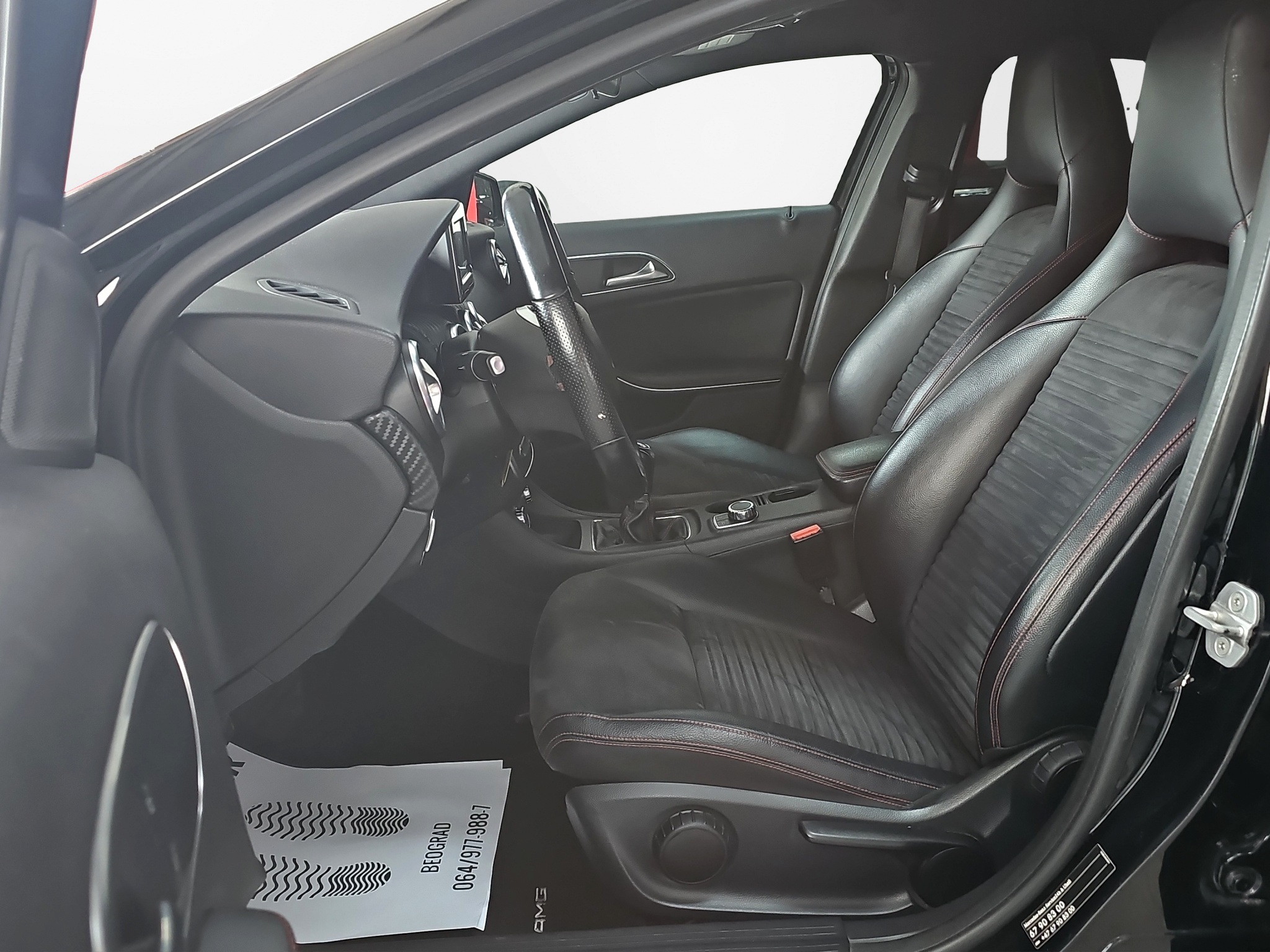 
								Mercedes Benz A 180 AMG/uradjen VELIKI full									