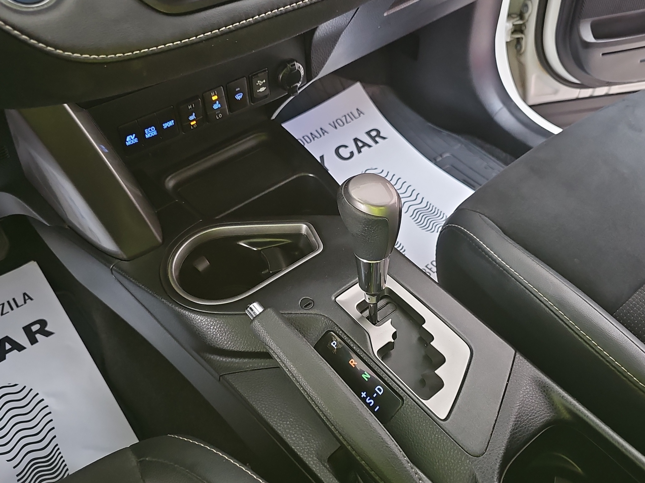 
								Toyota RAV 4 NordEdition/T.O.P full									