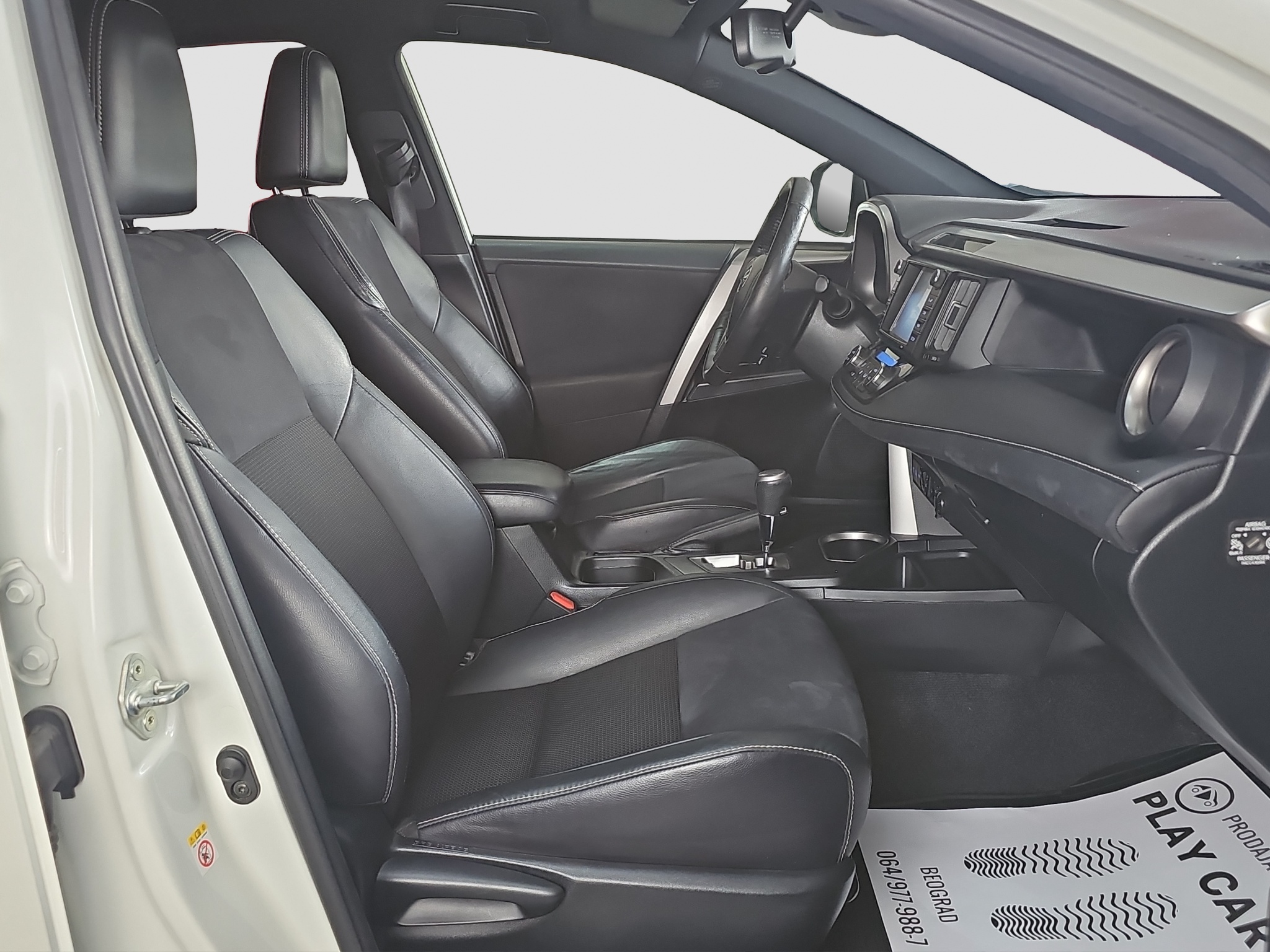 
								Toyota RAV 4 NordEdition/T.O.P full									