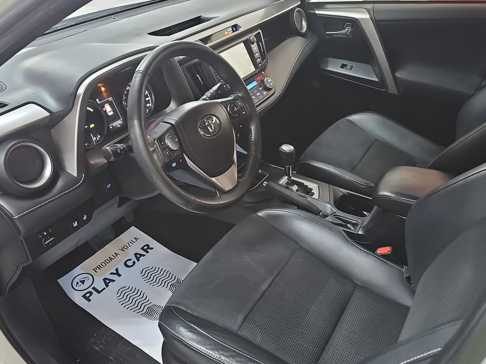 
								Toyota RAV 4 NordEdition/T.O.P full									