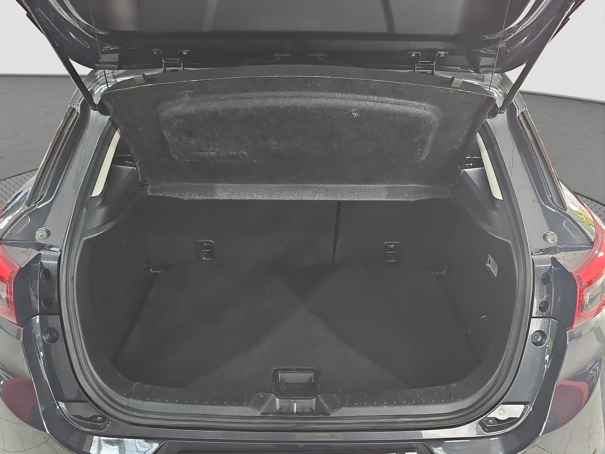 
								Mazda CX-3 OPTIMUM/AUT. full									