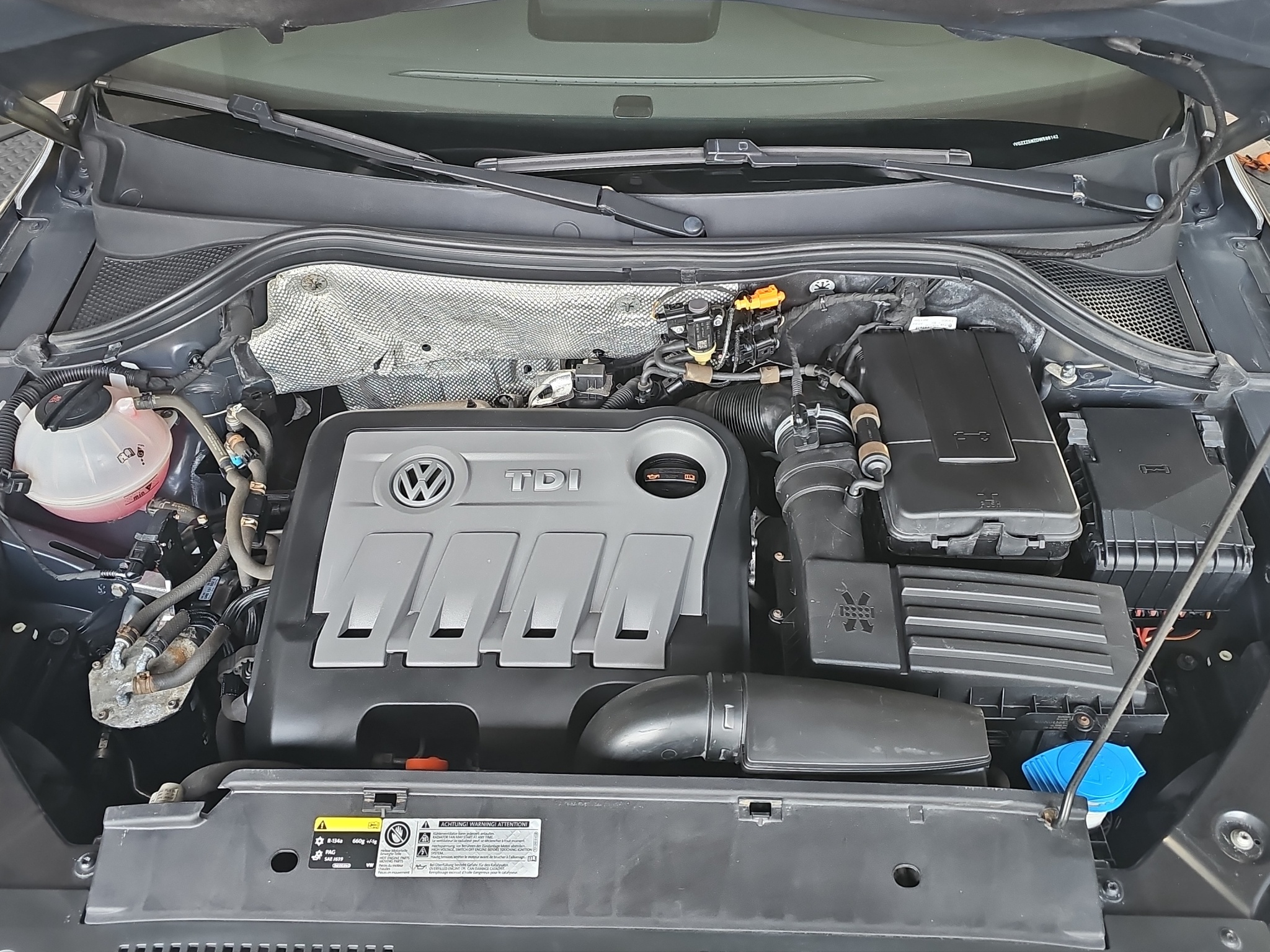 
								Volkswagen Tiguan 4Motion/AUTOM full									