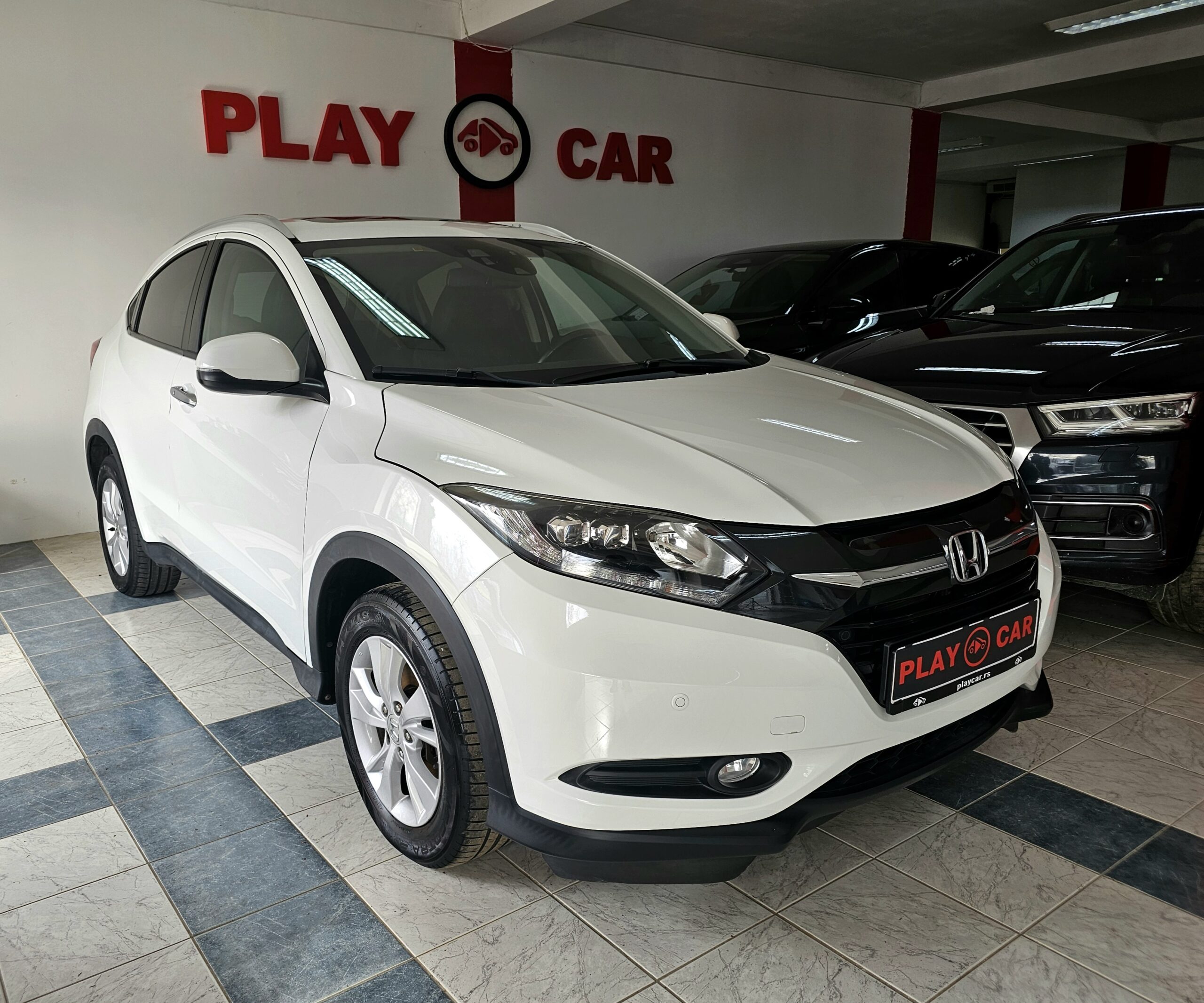 
								Honda HR-V PANO/SIBER/FU.LL full									