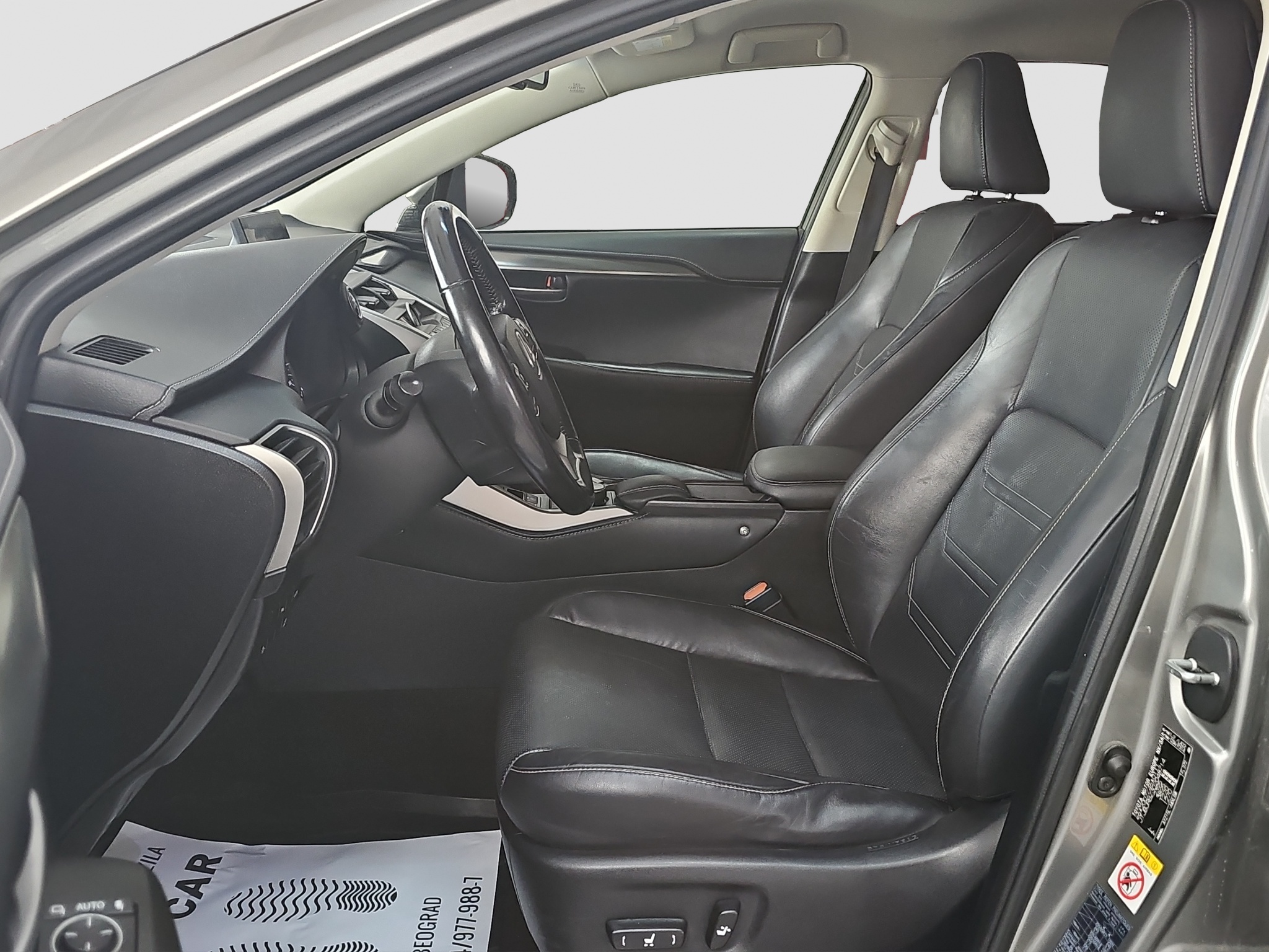 
								Lexus NX300 4X4/ODLIČAN full									