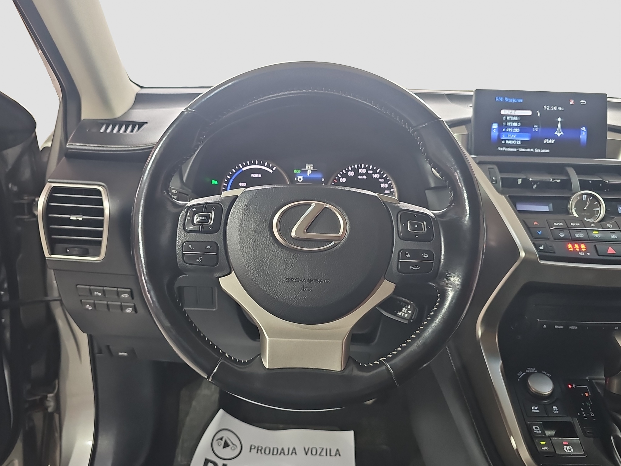 
								Lexus NX300 4X4/ODLIČAN full									