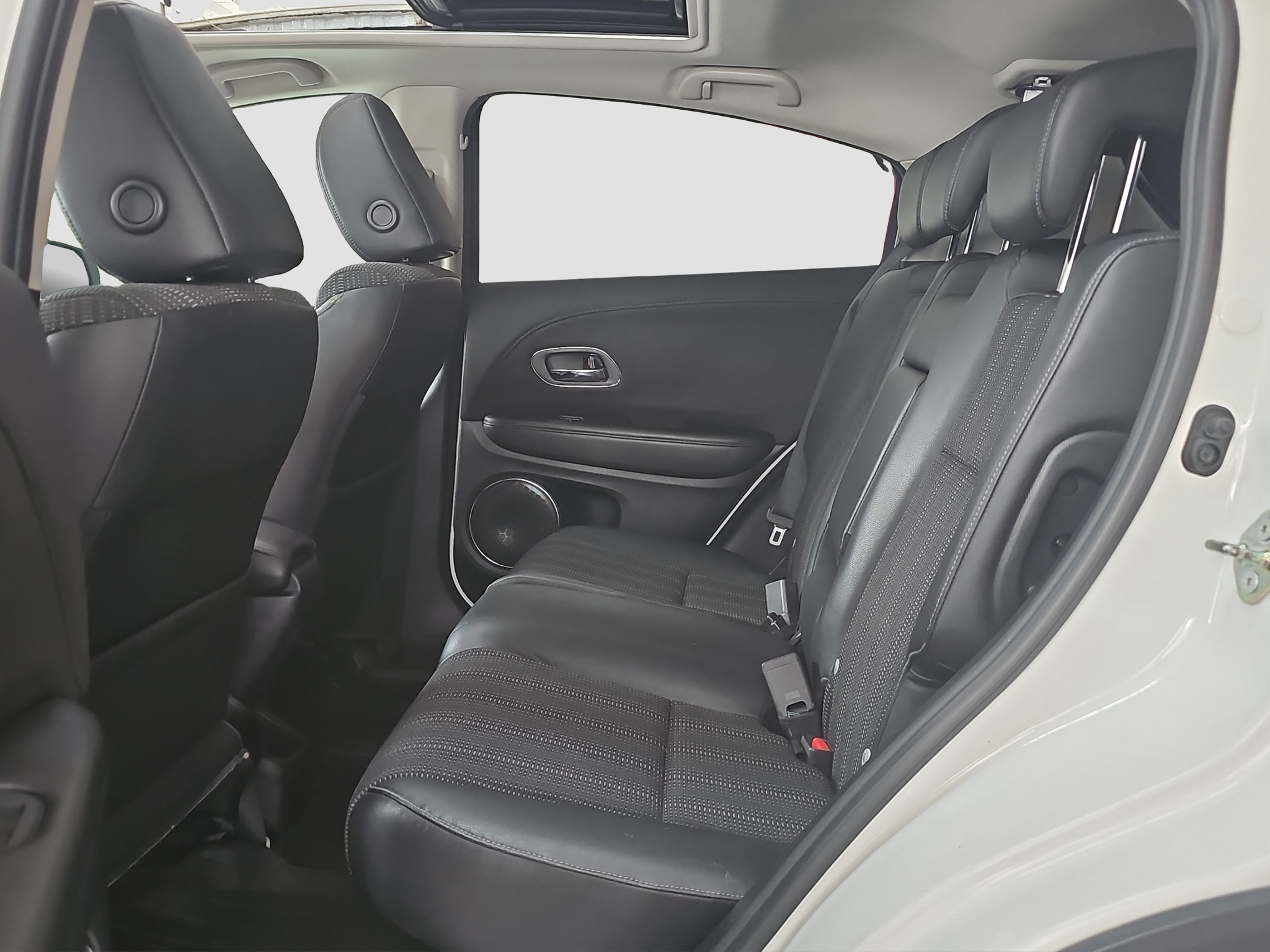 
								Honda HR-V PANO/SIBER/FU.LL full									