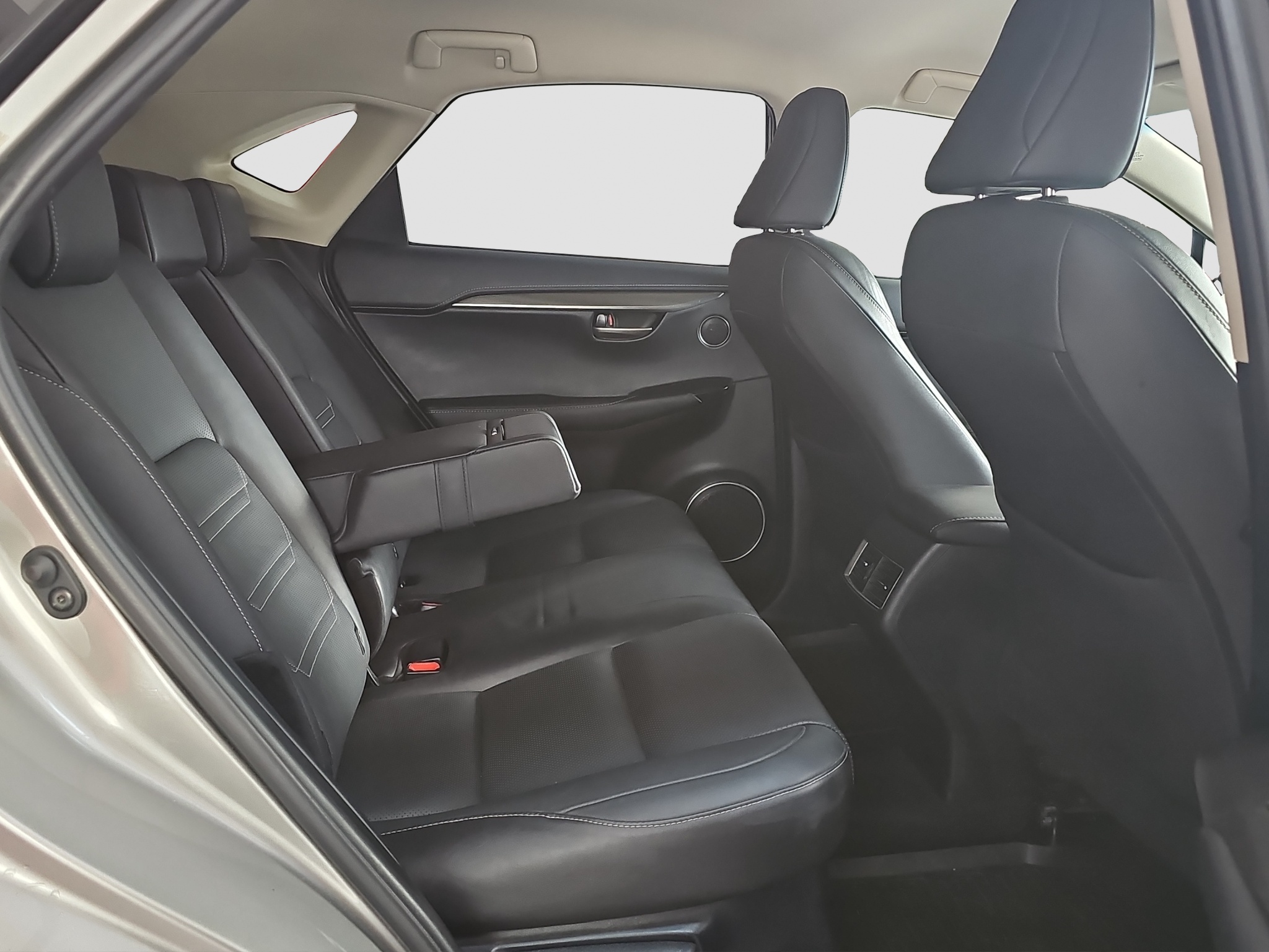 
								Lexus NX300 4X4/ODLIČAN full									